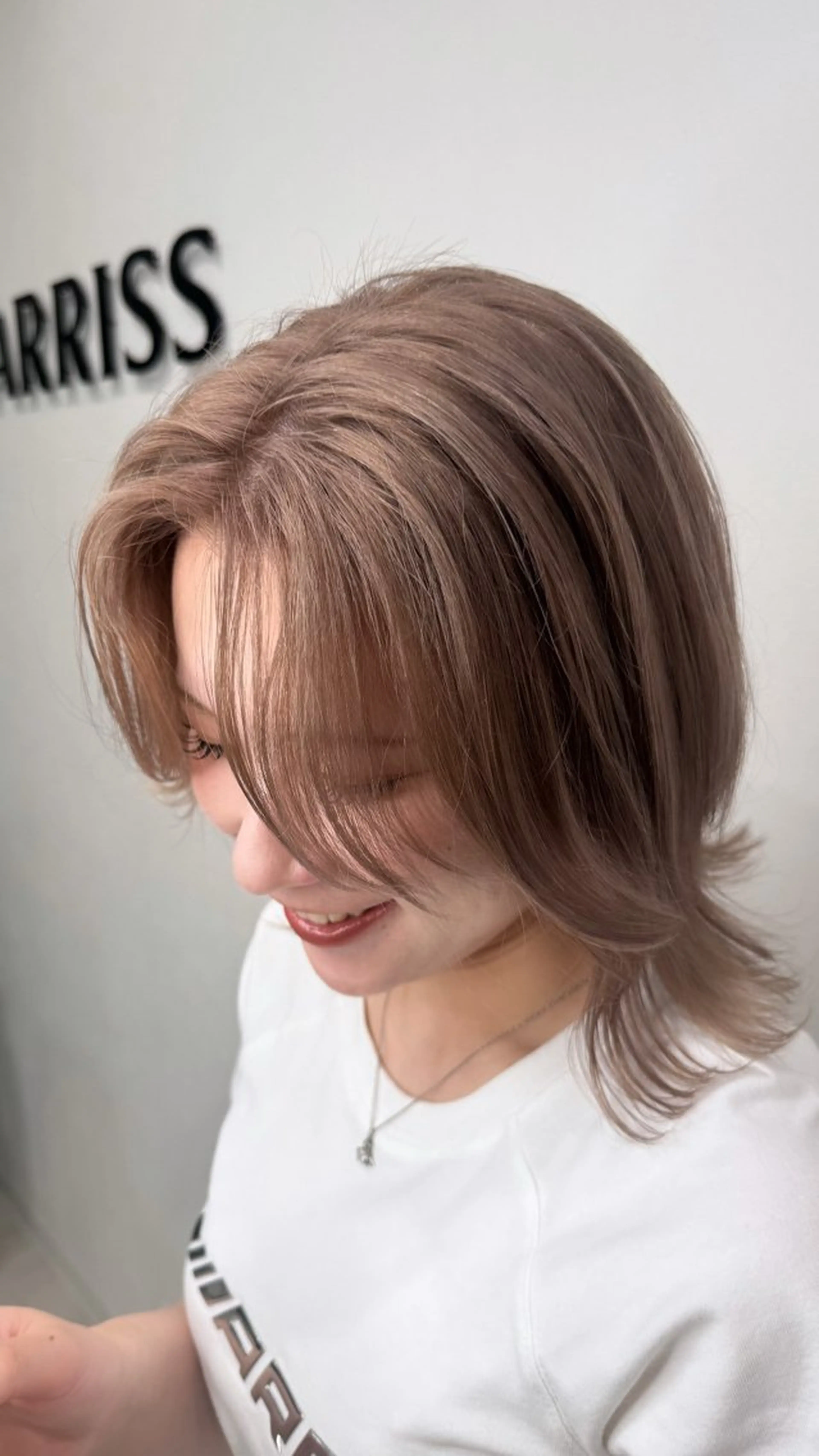 ミディアム .HARRISS所属・中司 愛理のヘアスタイル