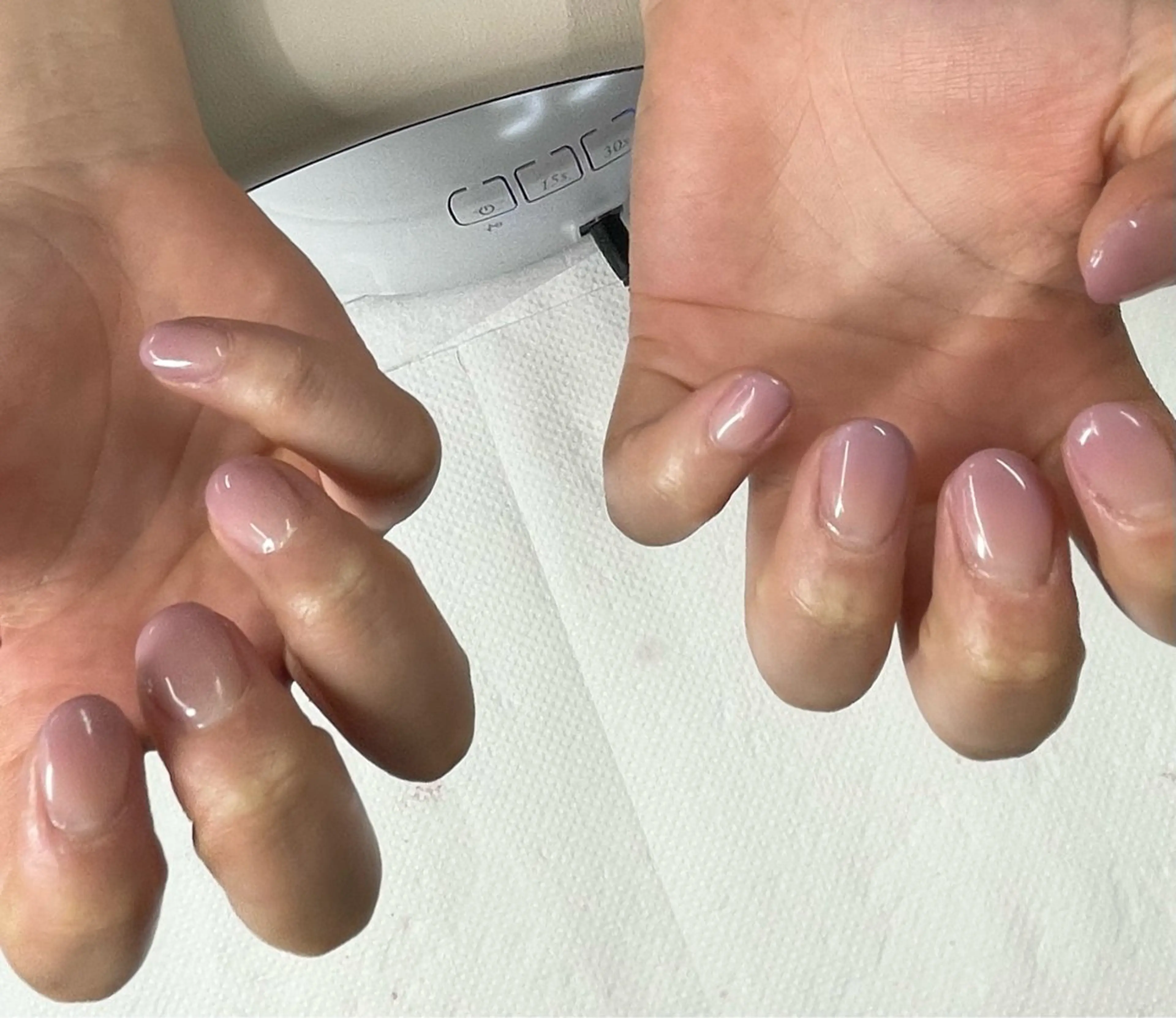 ネイル グラデーション yuko 〜be 高槻店💅のネイルデザイン