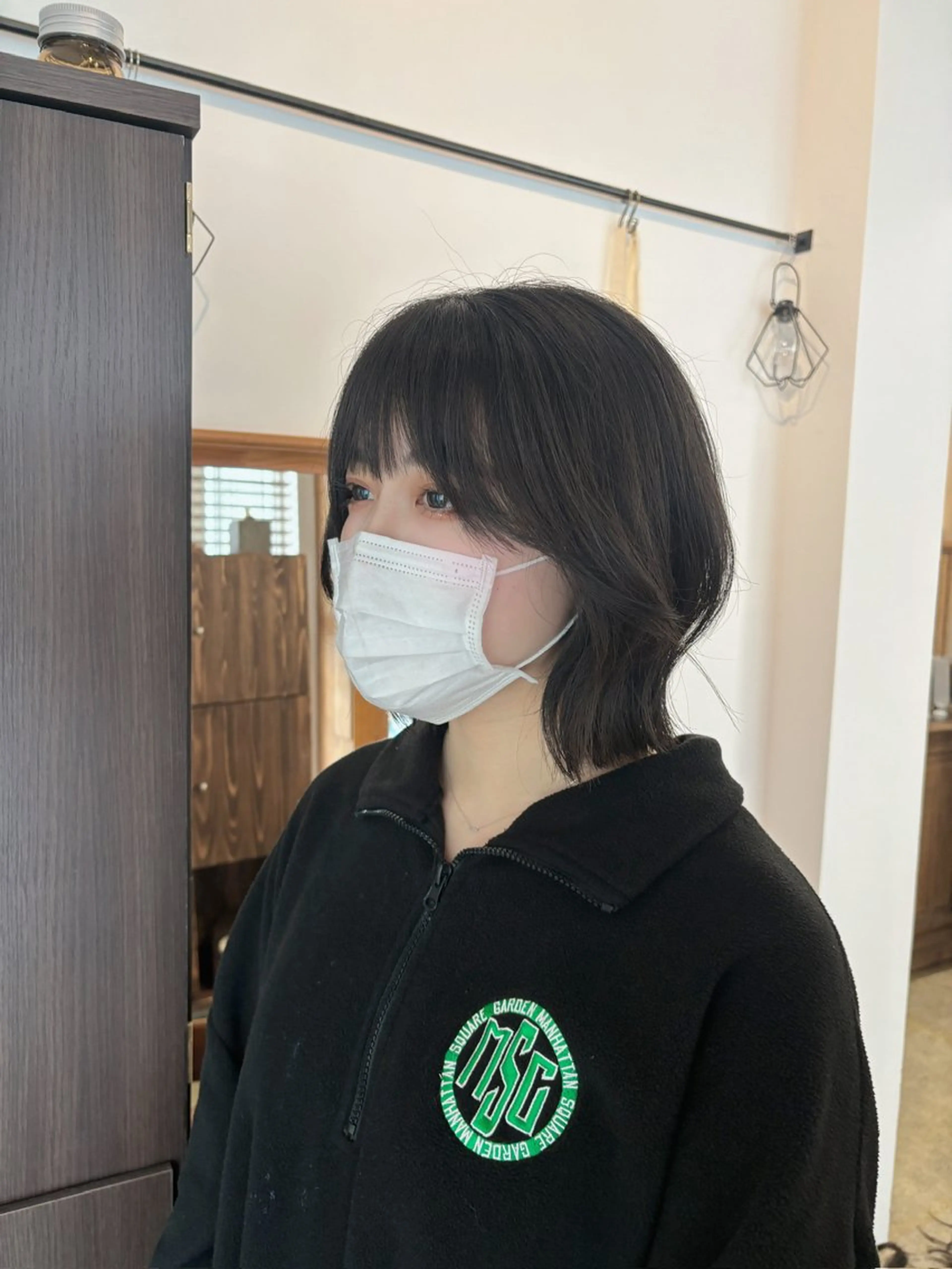 ミディアム ボブ くびれヘア 韓国風ヘア 【韓国レイヤー特化 ハッシュカット】のヘアスタイル