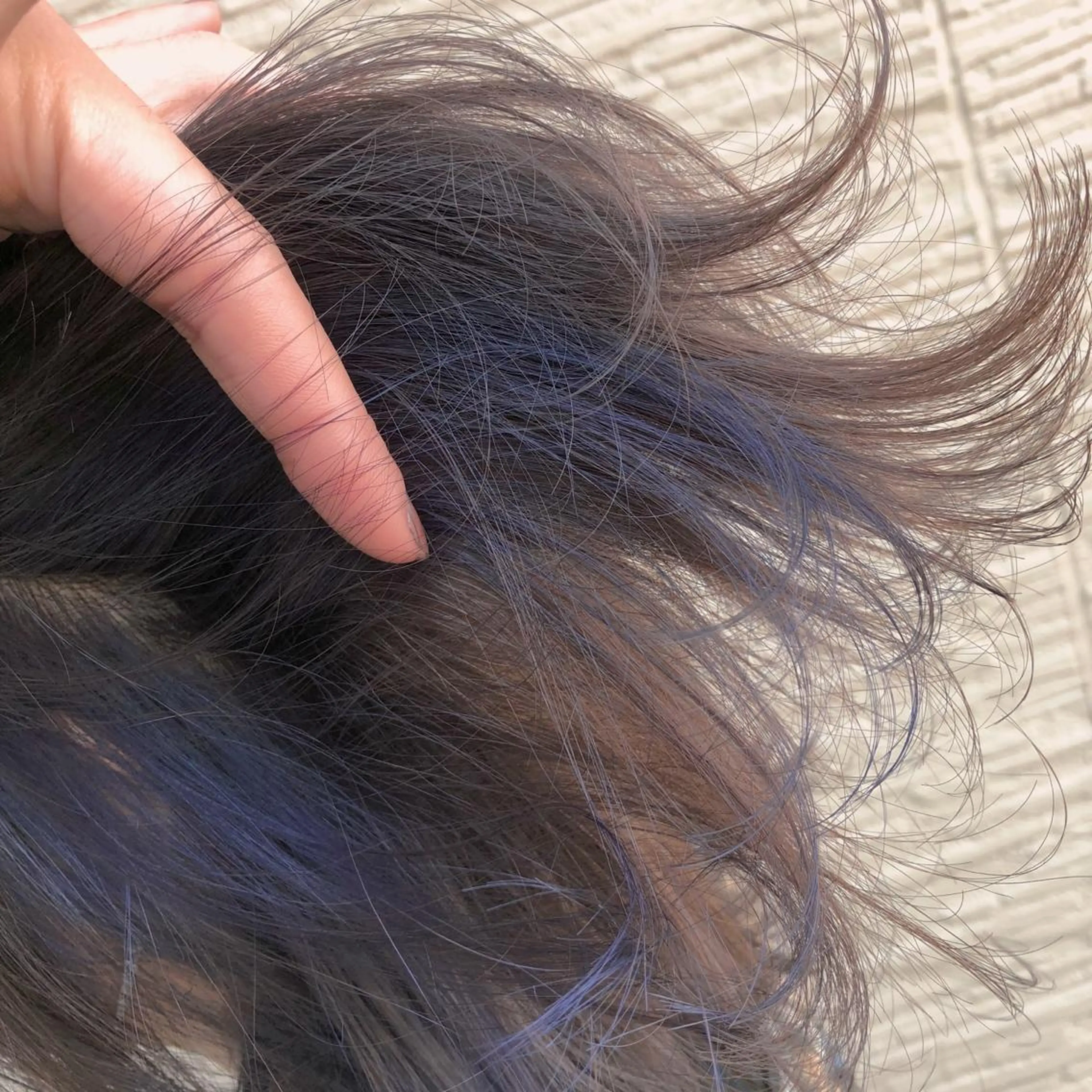 ミディアム カラー インナーカラー パープルカラー 4-rest garden （フォーレストガーデン）所属・金井 直樹のヘアスタイル