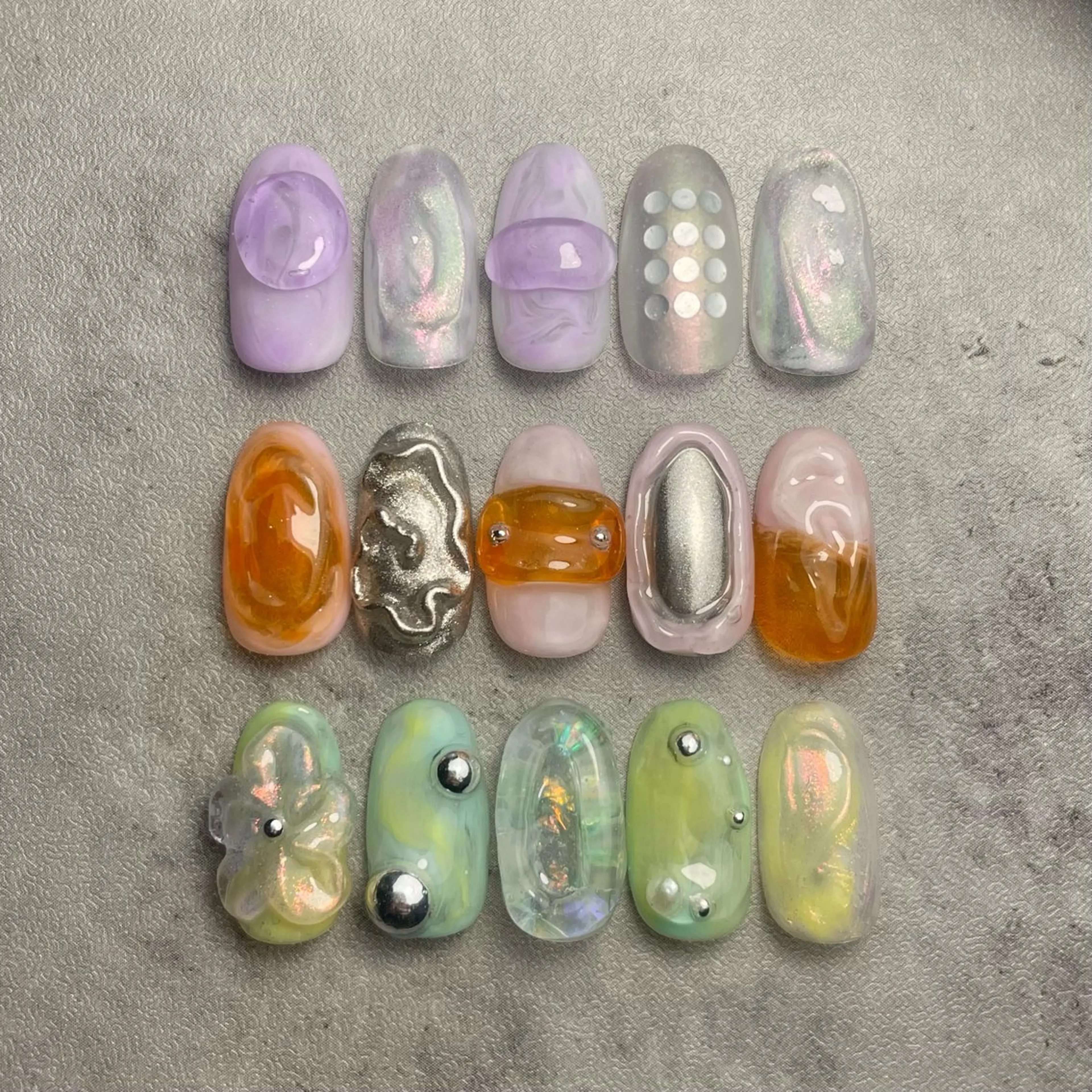 ネイル F. Lenaのネイルデザイン