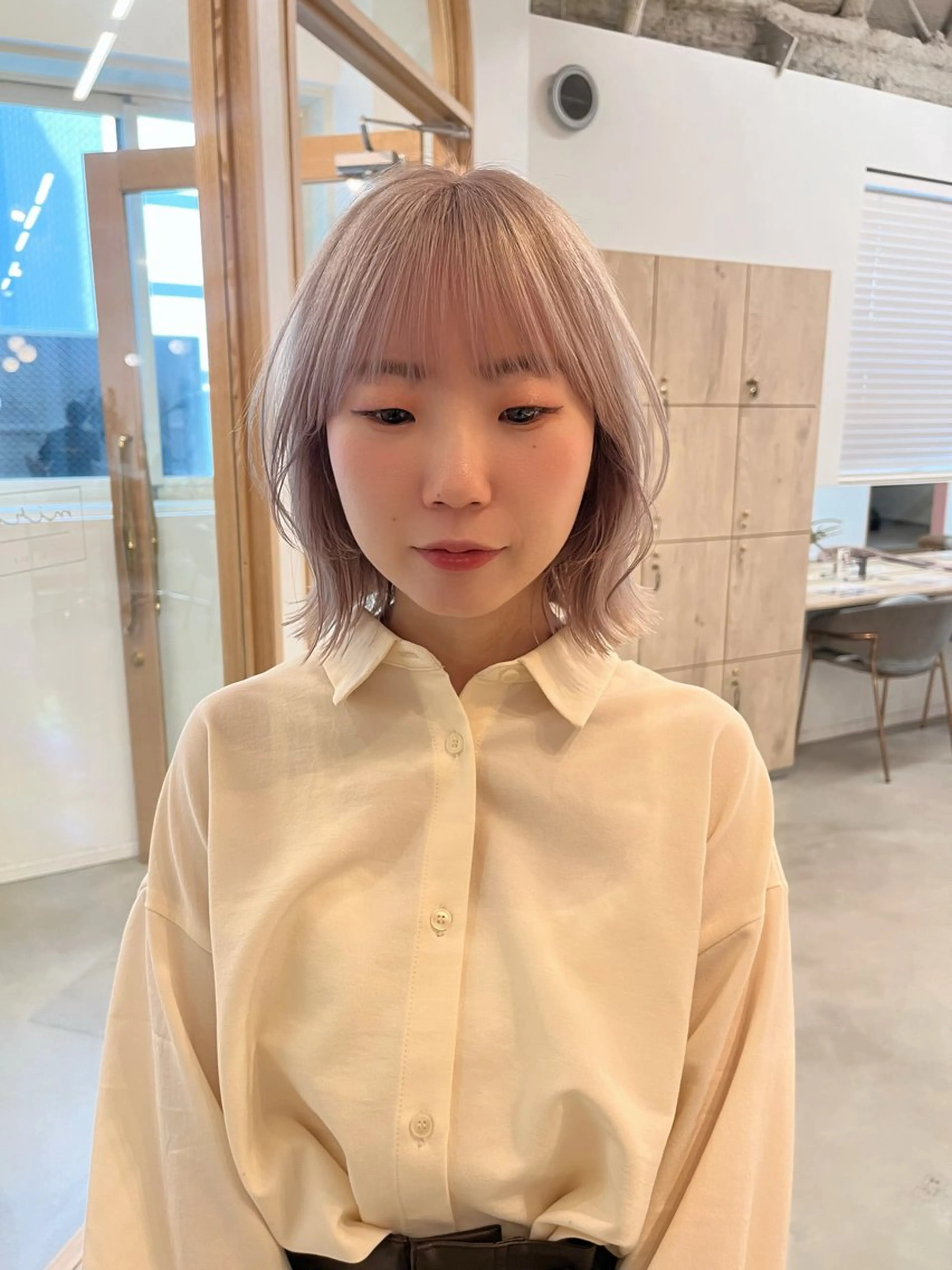 ミディアム カット ヘアカラー トリートメント marino/ カラー/顔周りカットのヘアスタイル