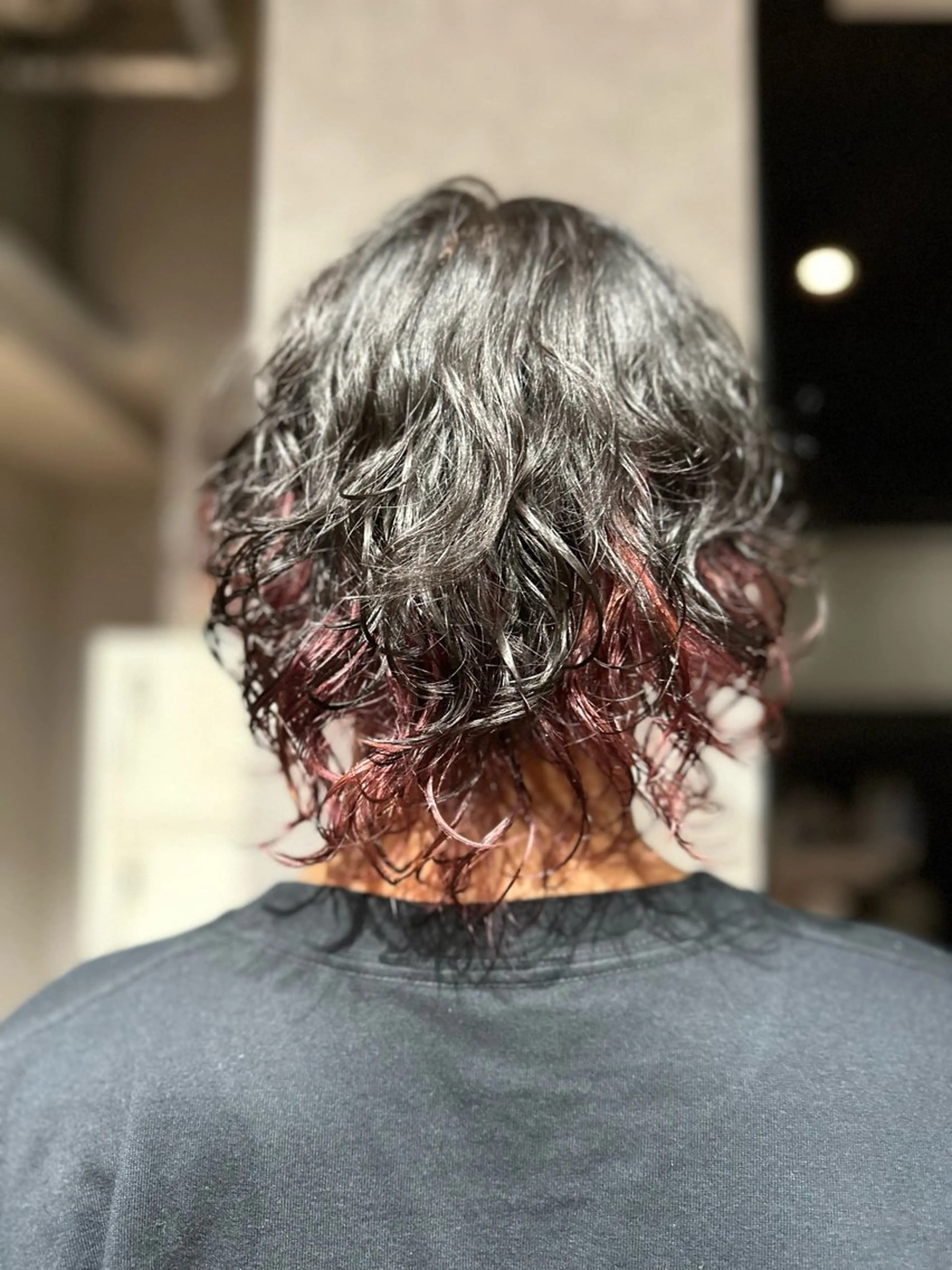 ミディアム ヘアカラー ✂️秋葉原 🤍YURI🤍のヘアスタイル