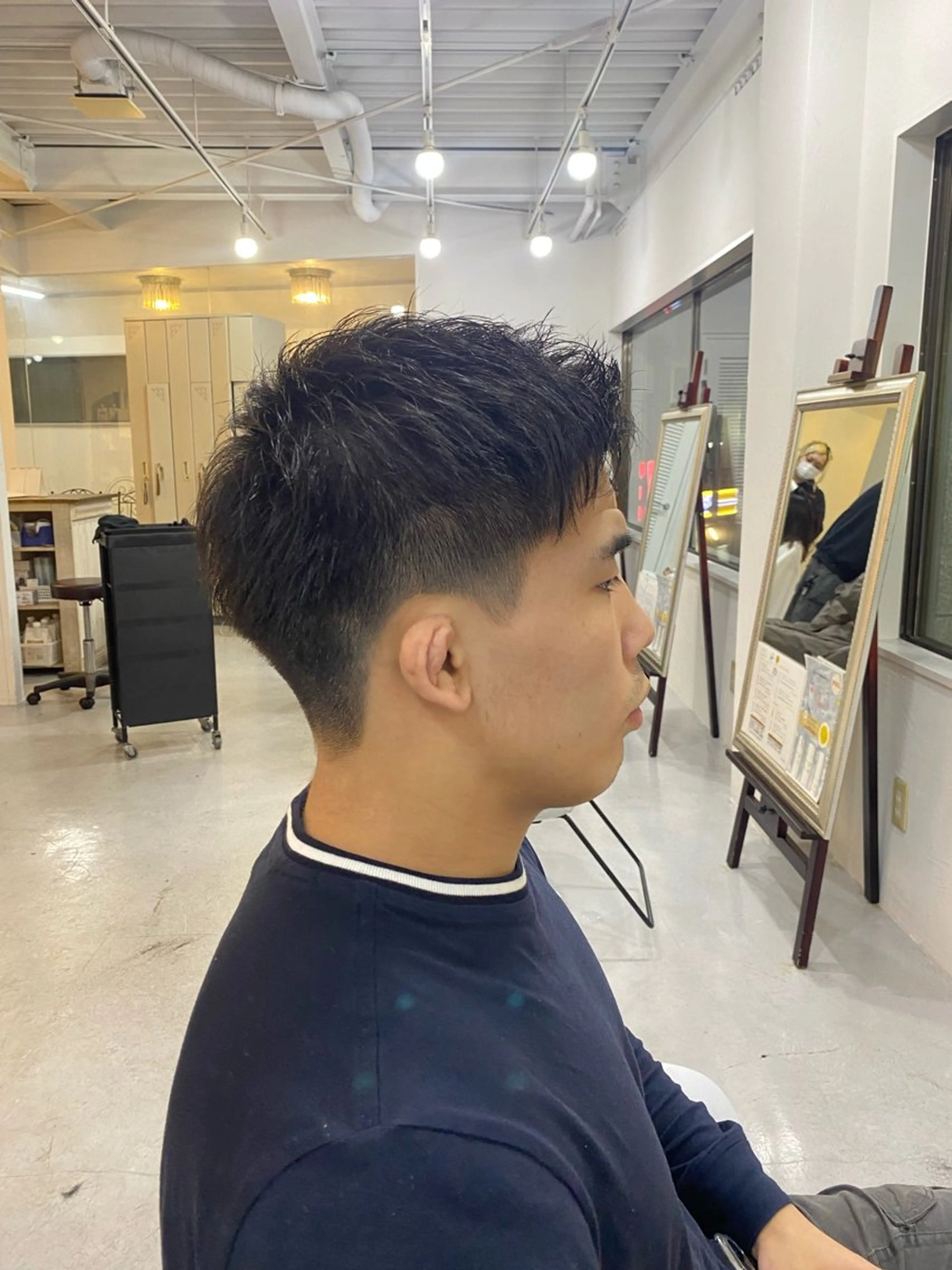 ショート 越坂部 桃子のヘアスタイル