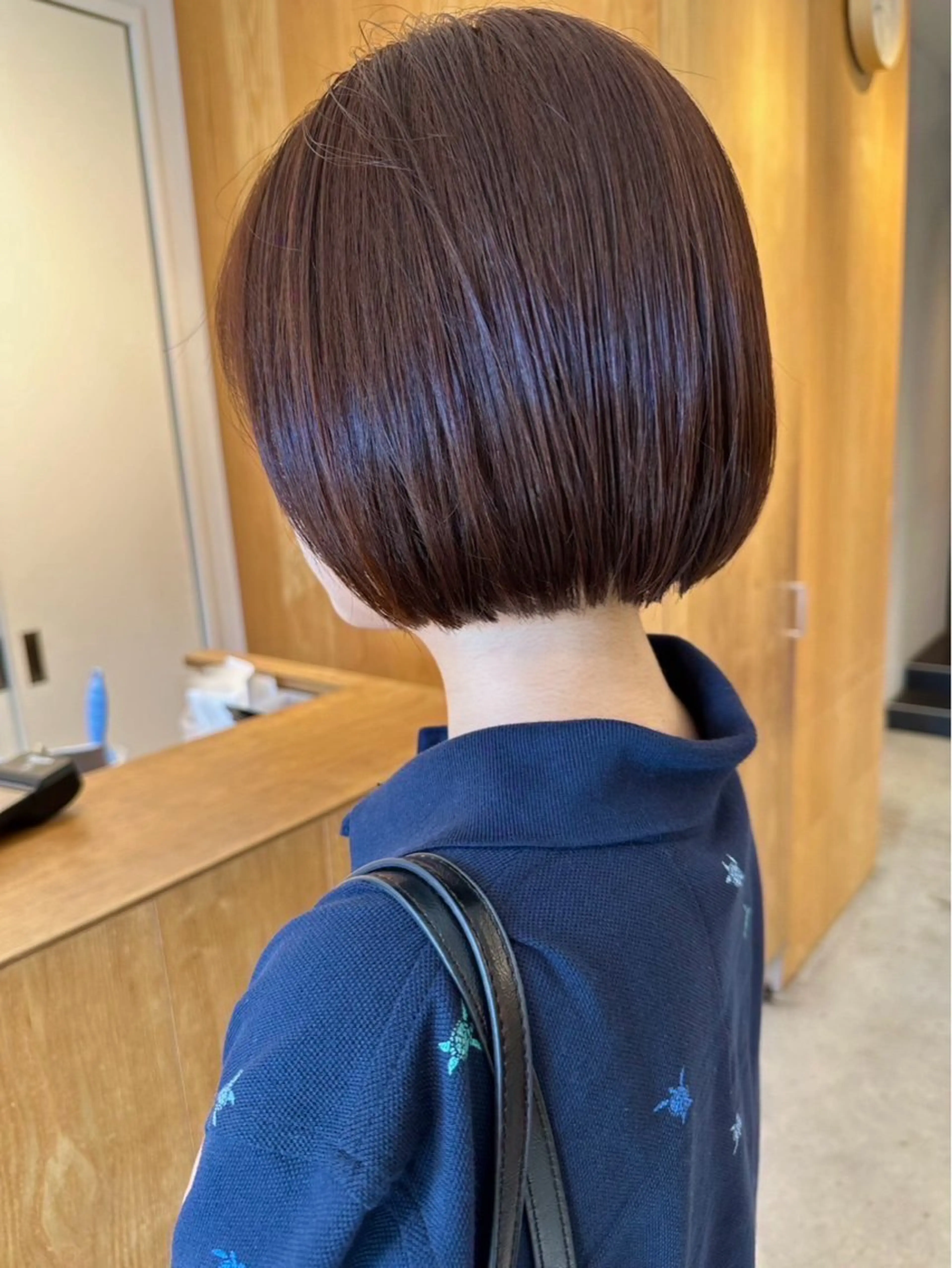 カラー 渡辺 リリのヘアスタイル