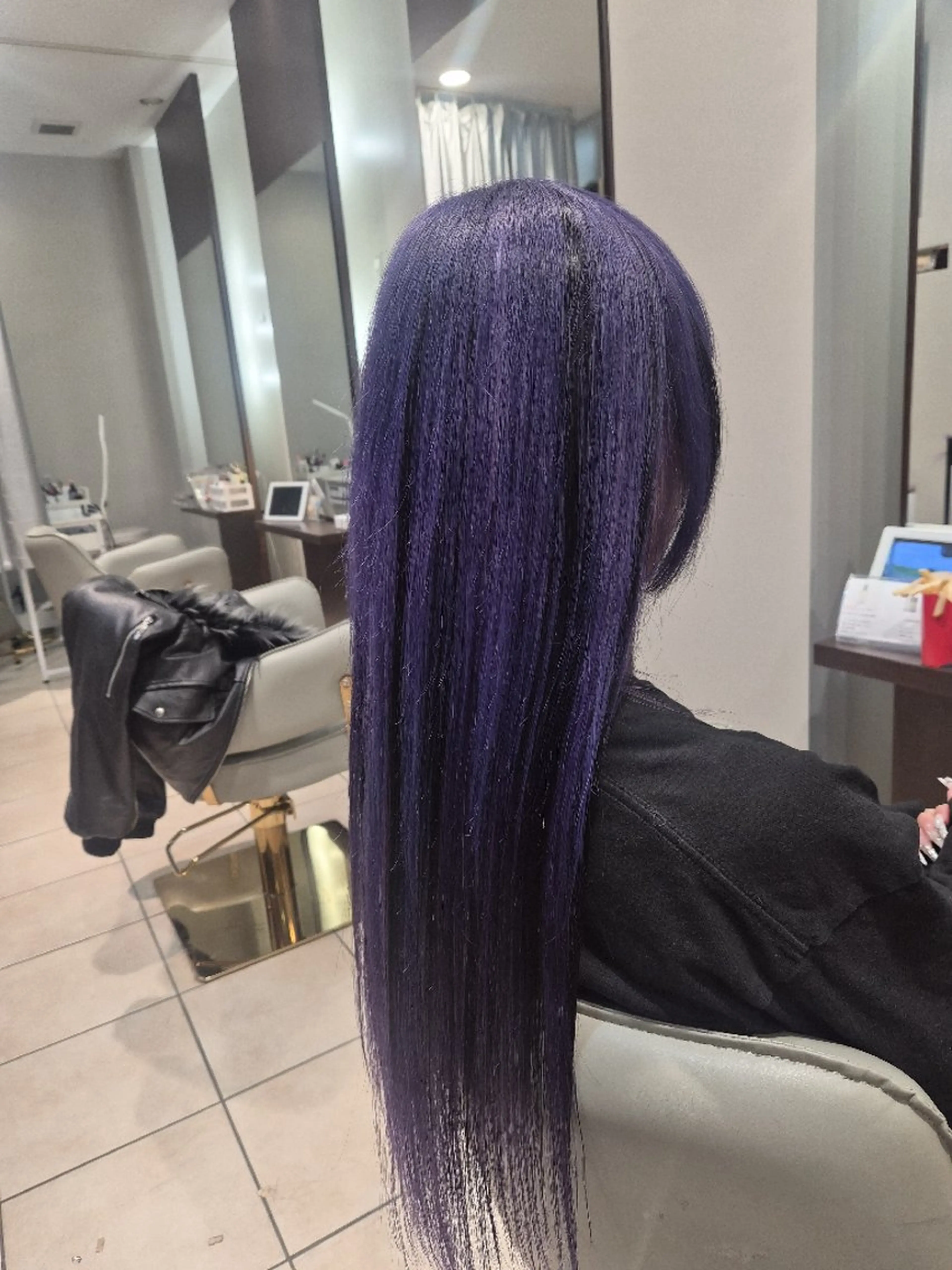 ロング カラー ヘアカラー Miyavi/カラー ショートボブのヘアスタイル