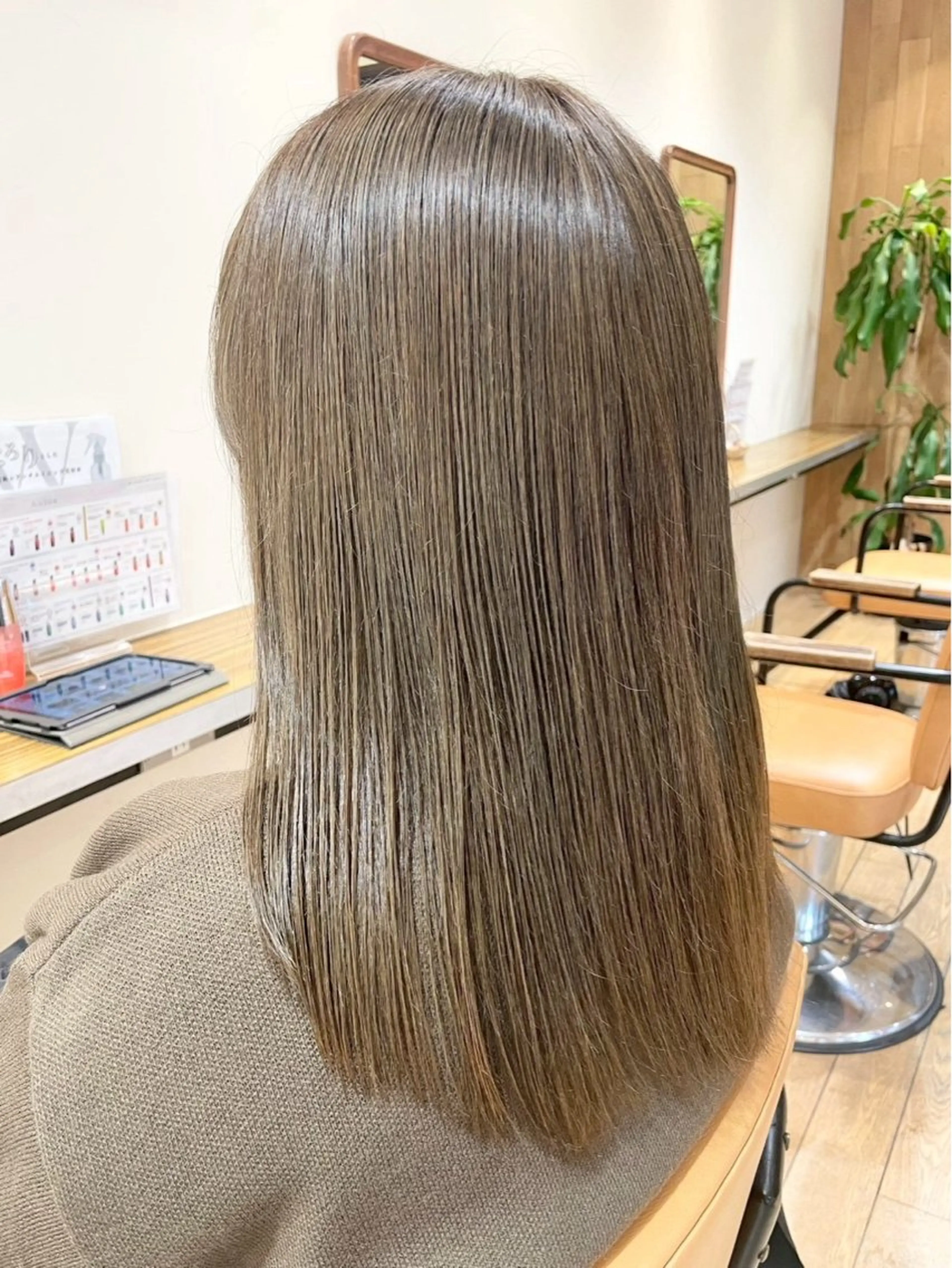 ロング カラー 透明感カラー/ 艶カラー/ここ🍒のヘアスタイル