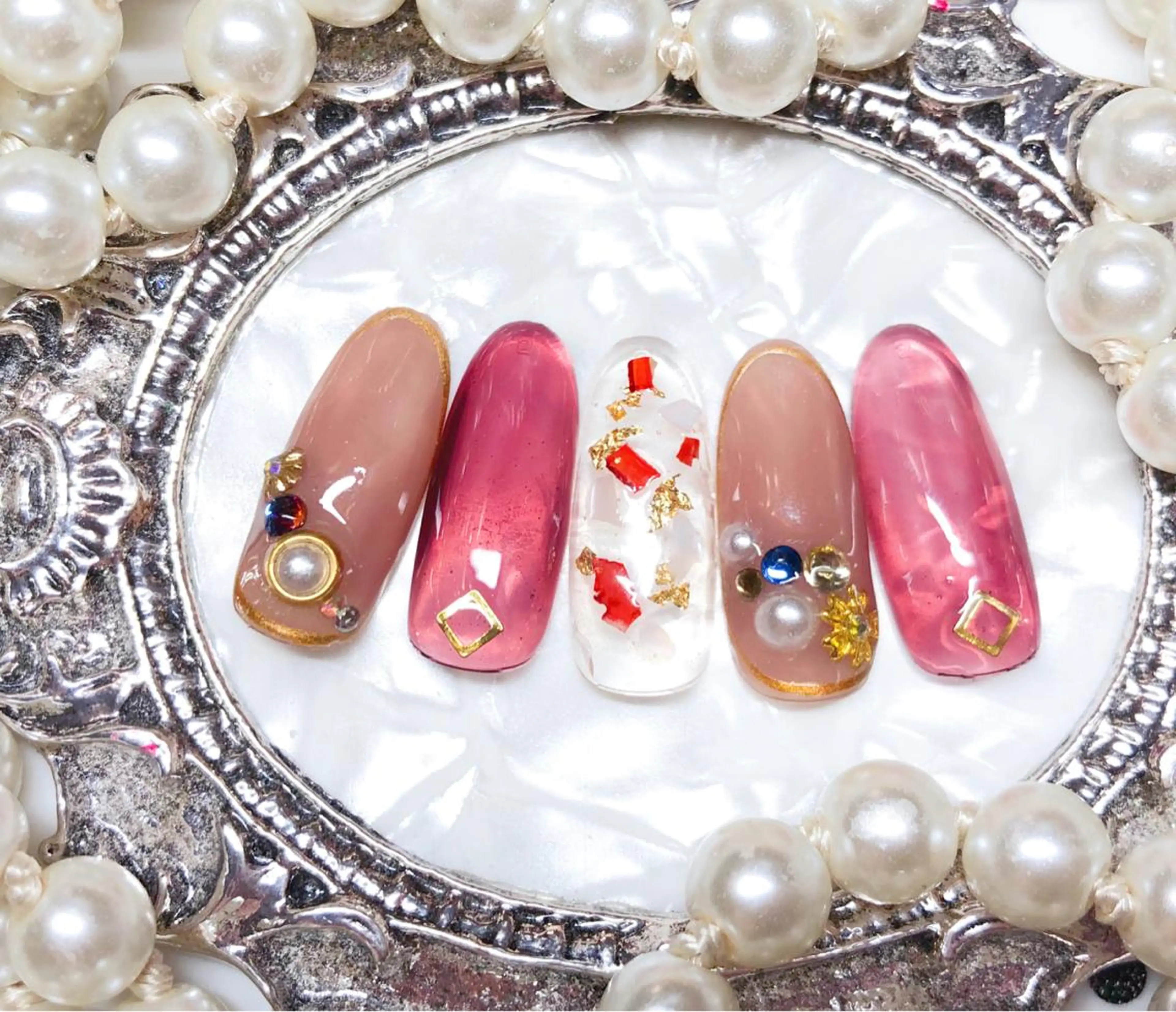 ネイル ハンドネイル マジックミラー所属・マジック ミラーのネイルデザイン