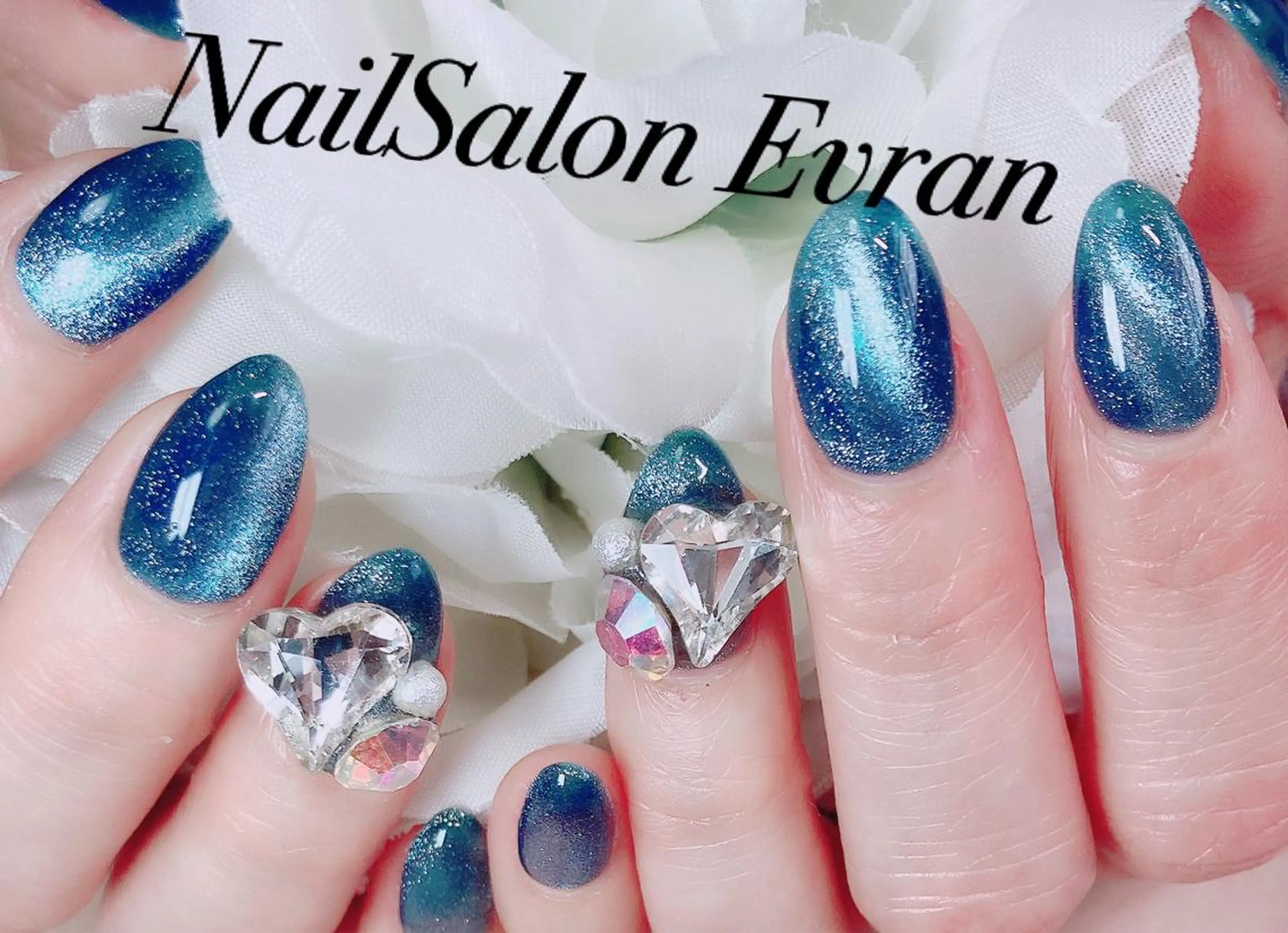 ネイル マグネットネイル Nail salon Evranのネイルデザイン