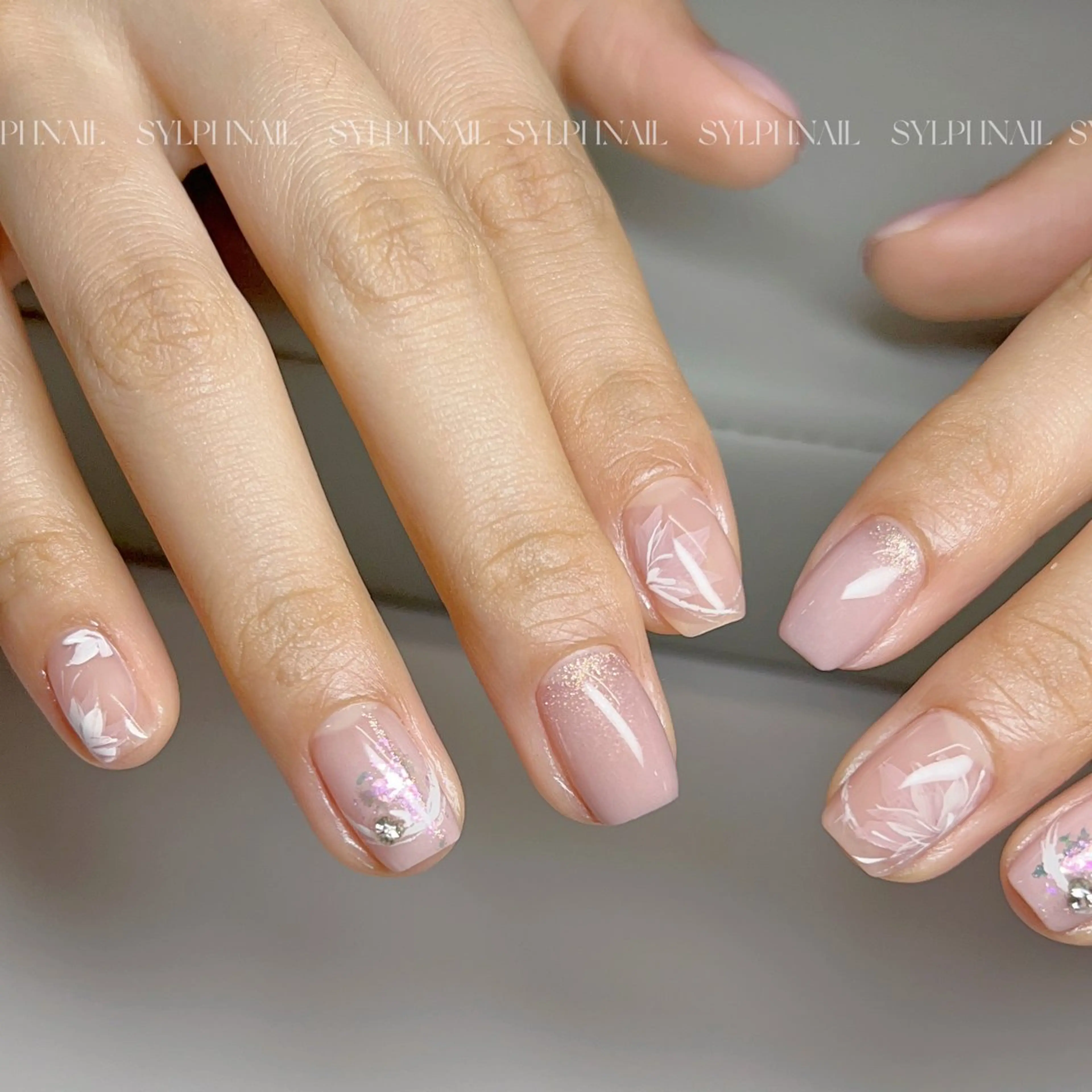 ネイル ハンドネイル Trend Nail シルフのネイルデザイン