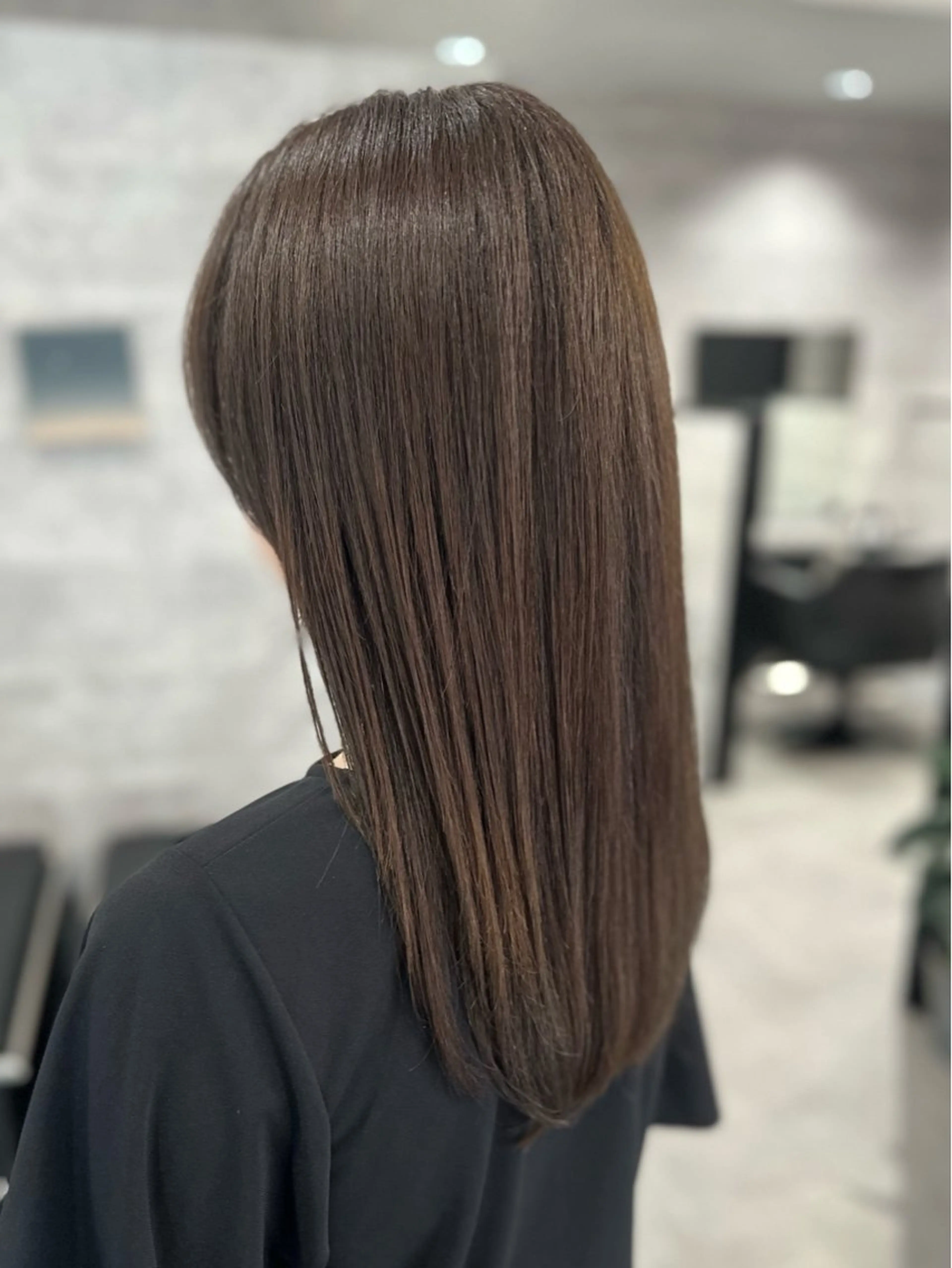 【柔らかく見せたい方に】透明感カラー+トリートメントスパの写真