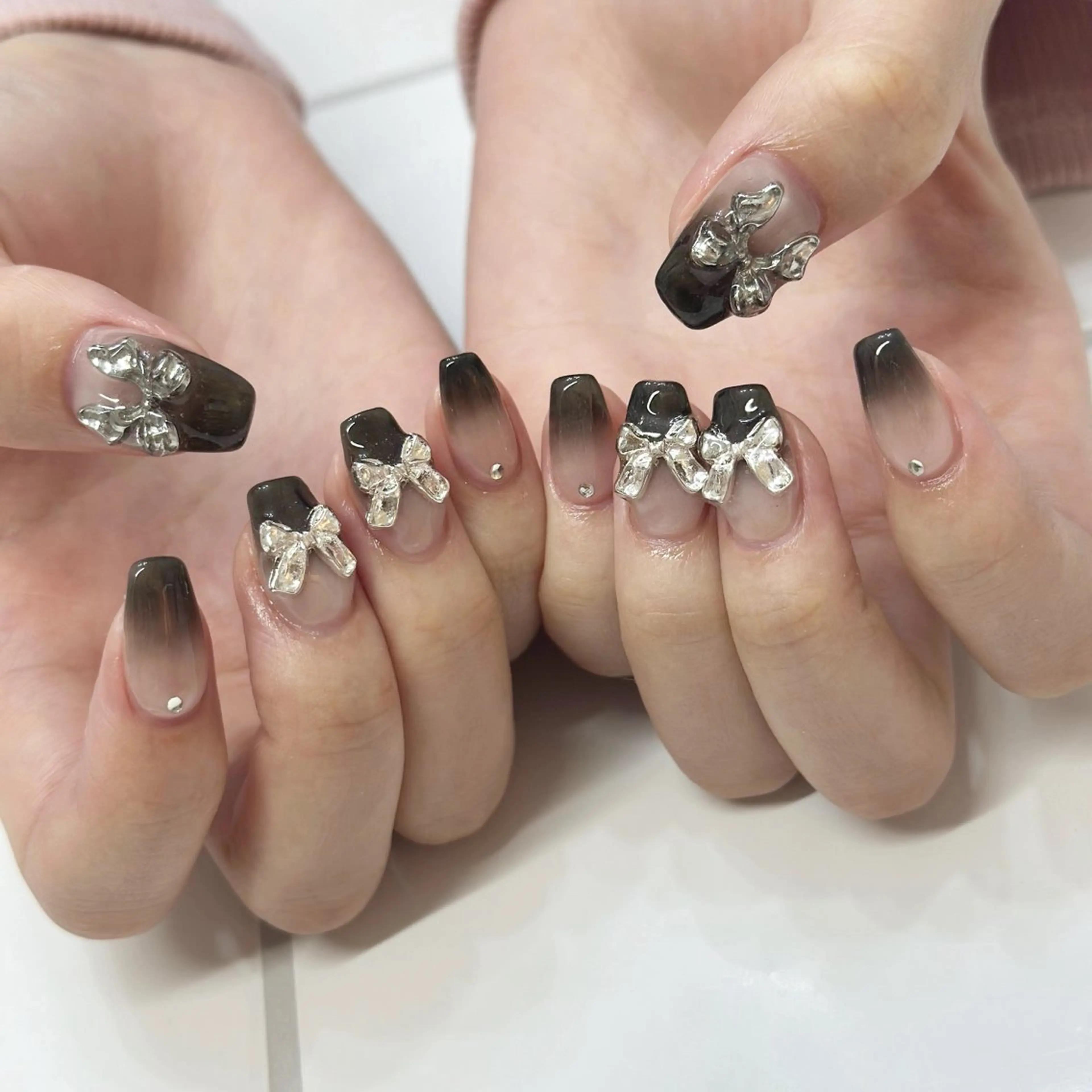 ネイル ハンドネイル Elegancia. Hiromiのネイルデザイン