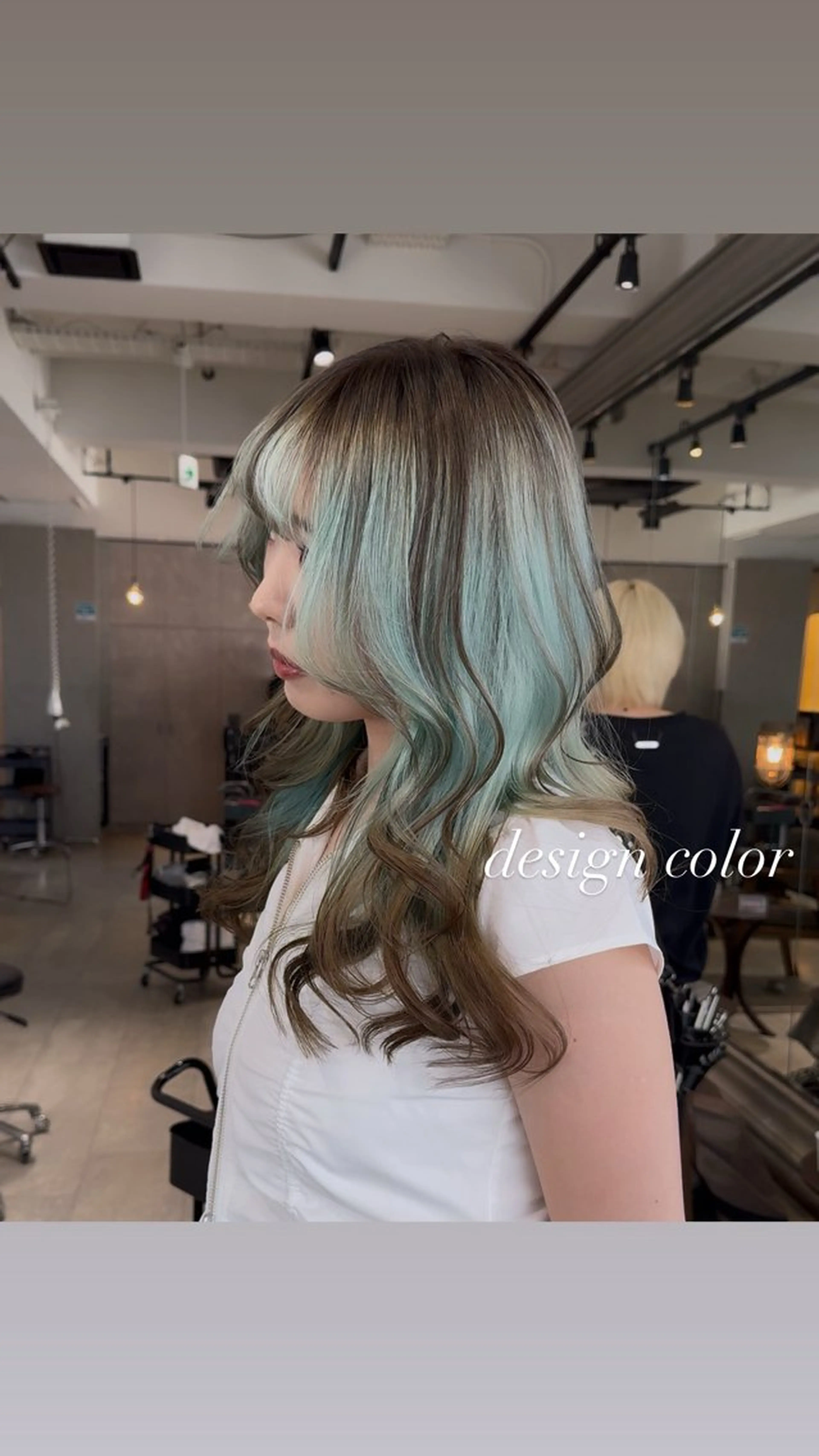 ロング カラー カット ヘアカラー トリートメント ヘアセット 💜ハイトーン💛 マジカルかいちゃんのヘアスタイル