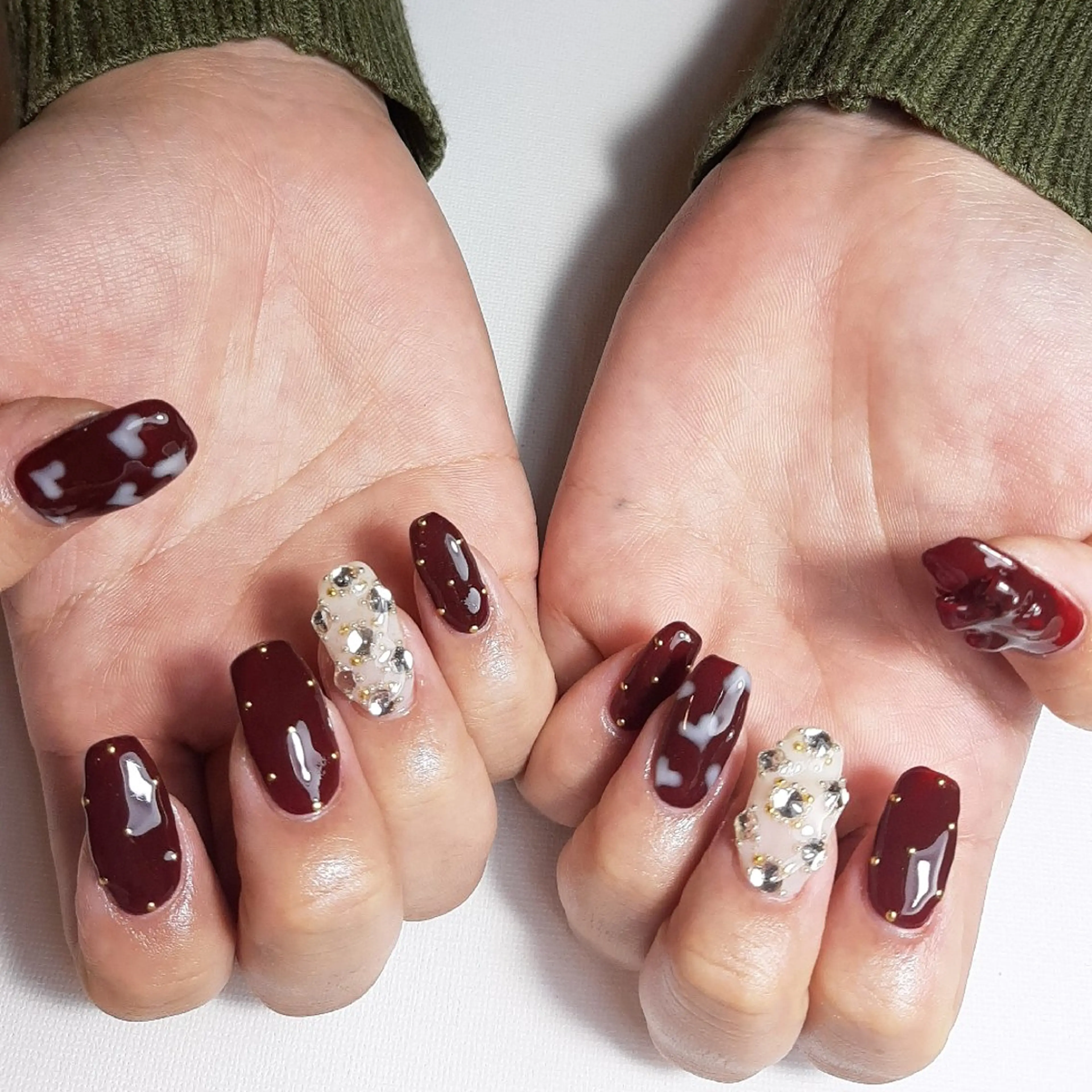 ネイル ボルドー ジェルネイル 持ち込み ショートネイル 冬ネイル owlnail /持込みデザイン専門のネイルデザイン