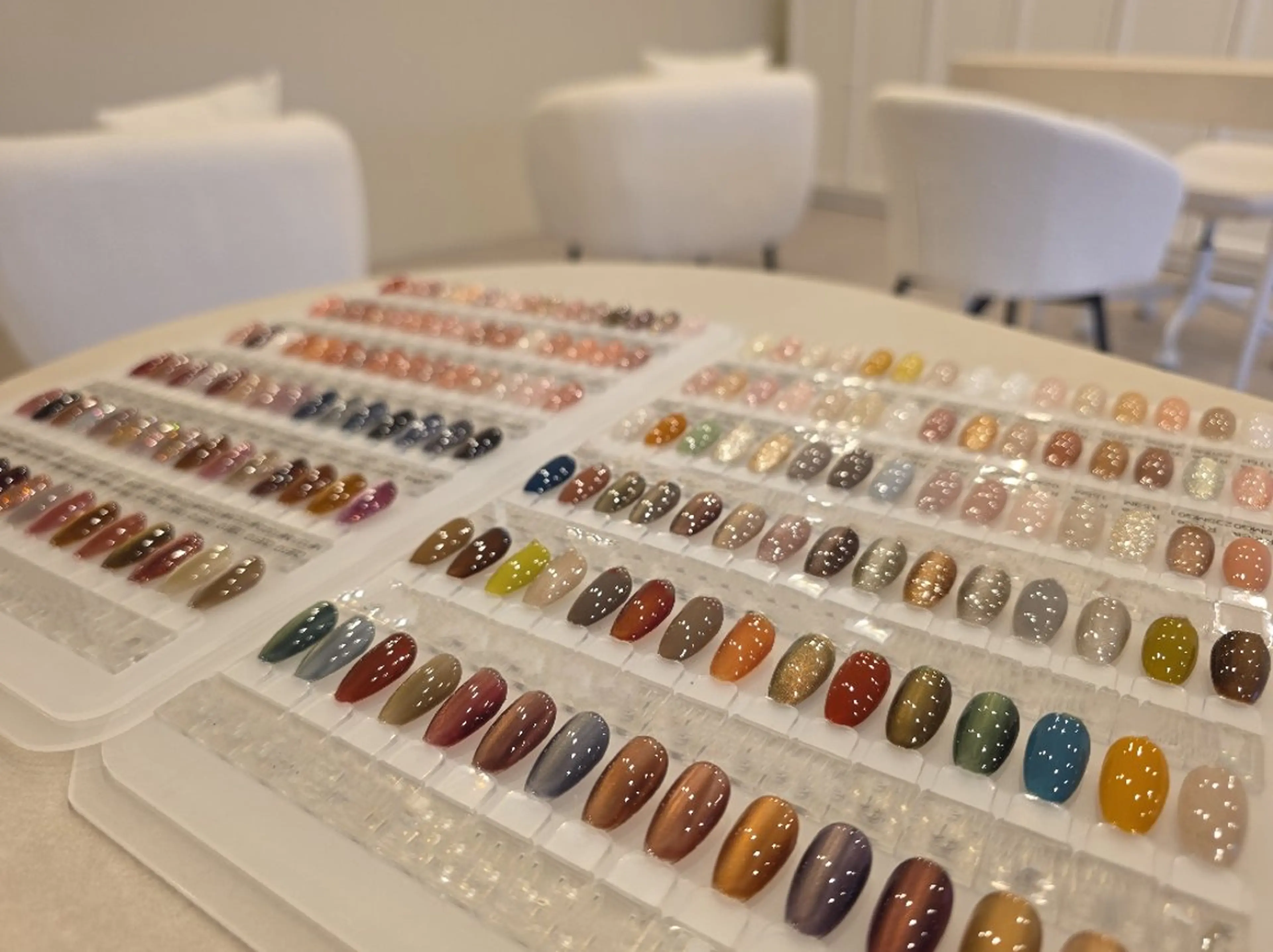 nail salon TORON《於呂店》所属・nailsalon  TORONのネイルデザイン