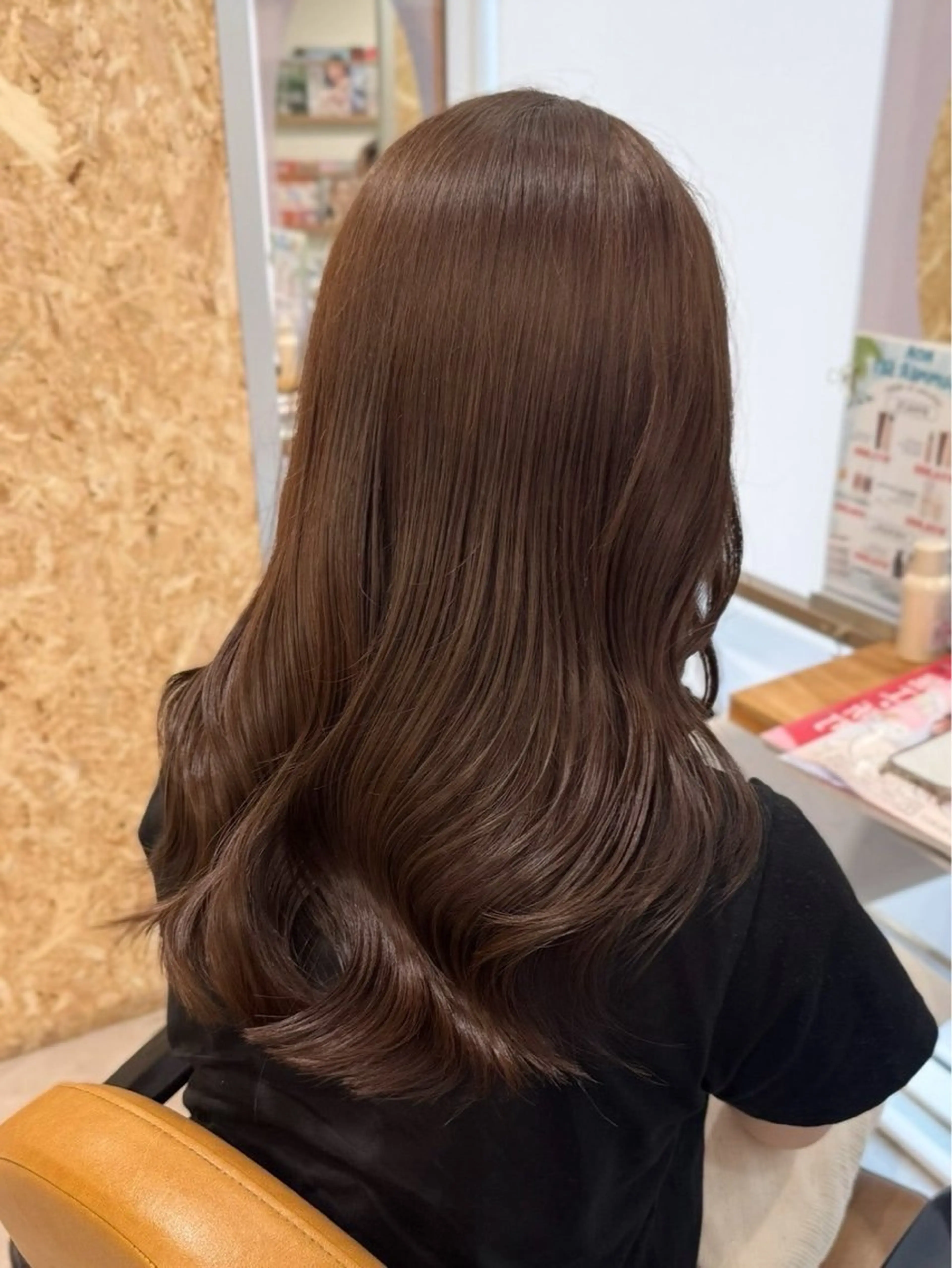 ロング カラー ベージュカラー ブリーチ ミルクティーベージュ ブリーチなしカラー 三ノ宮髪質改善 /三國雅矢のヘアスタイル