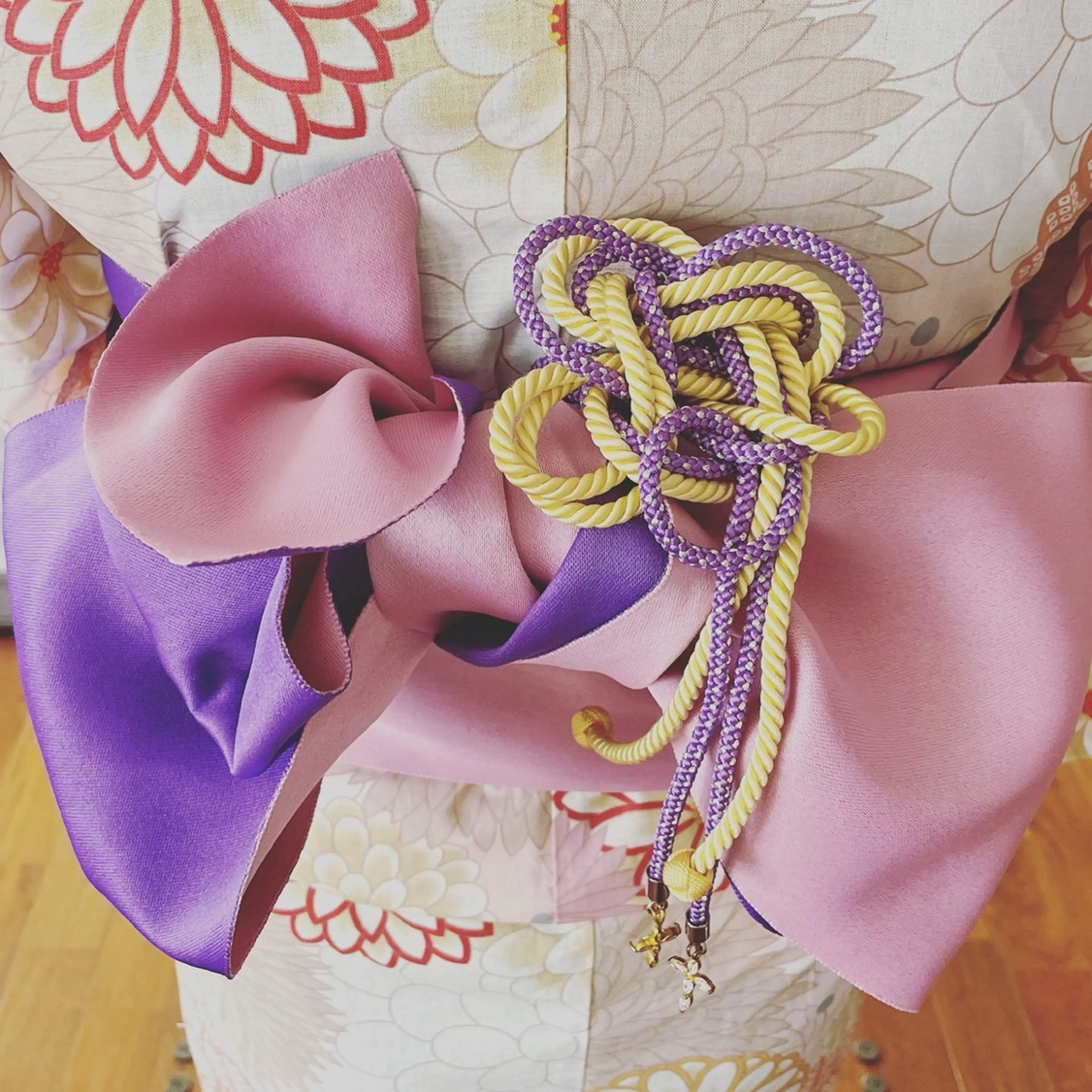 岩月ちさと まつ毛/カラーのヘアスタイル