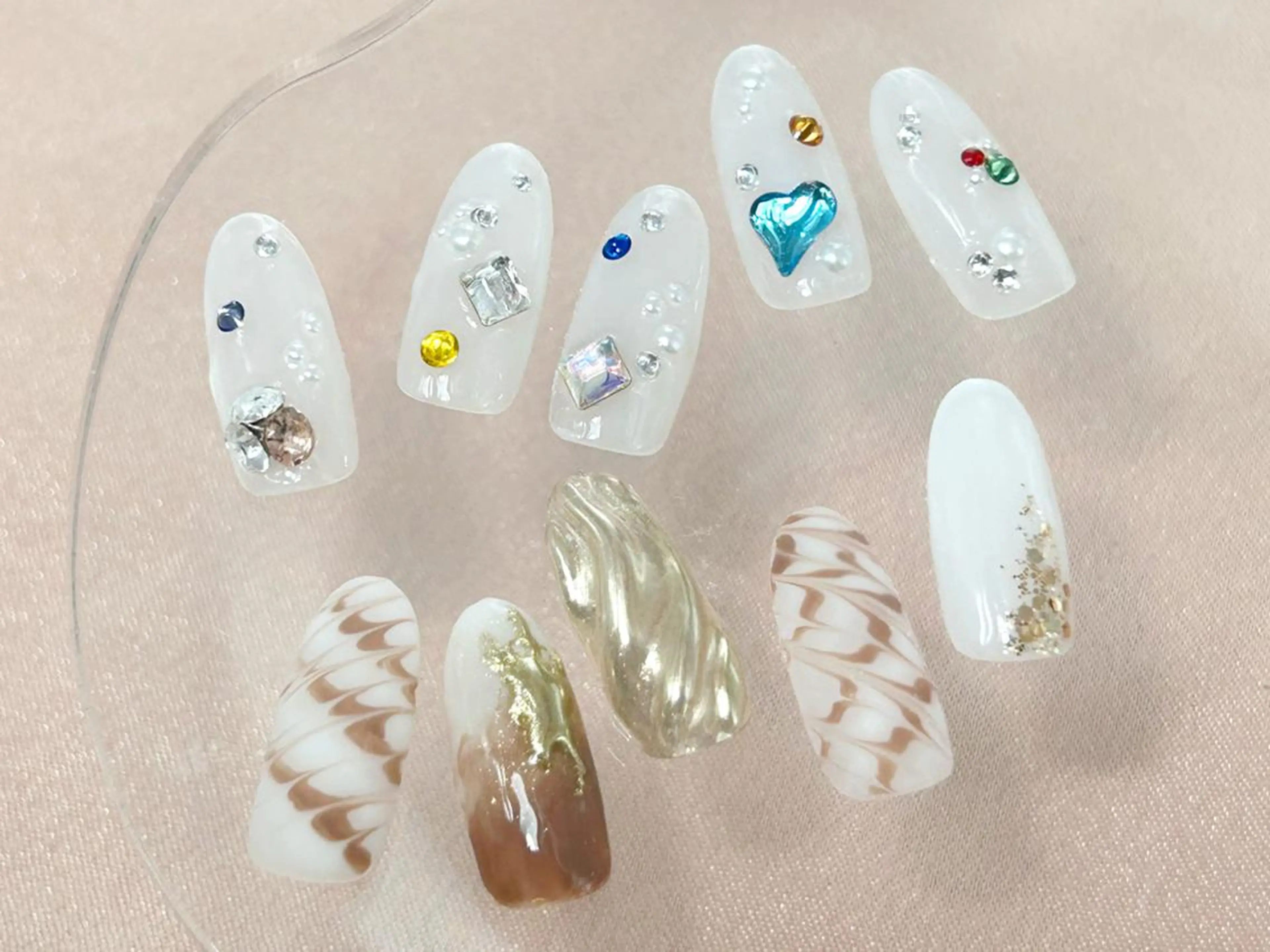 ネイル ハンドネイル orbe 立石のネイルデザイン