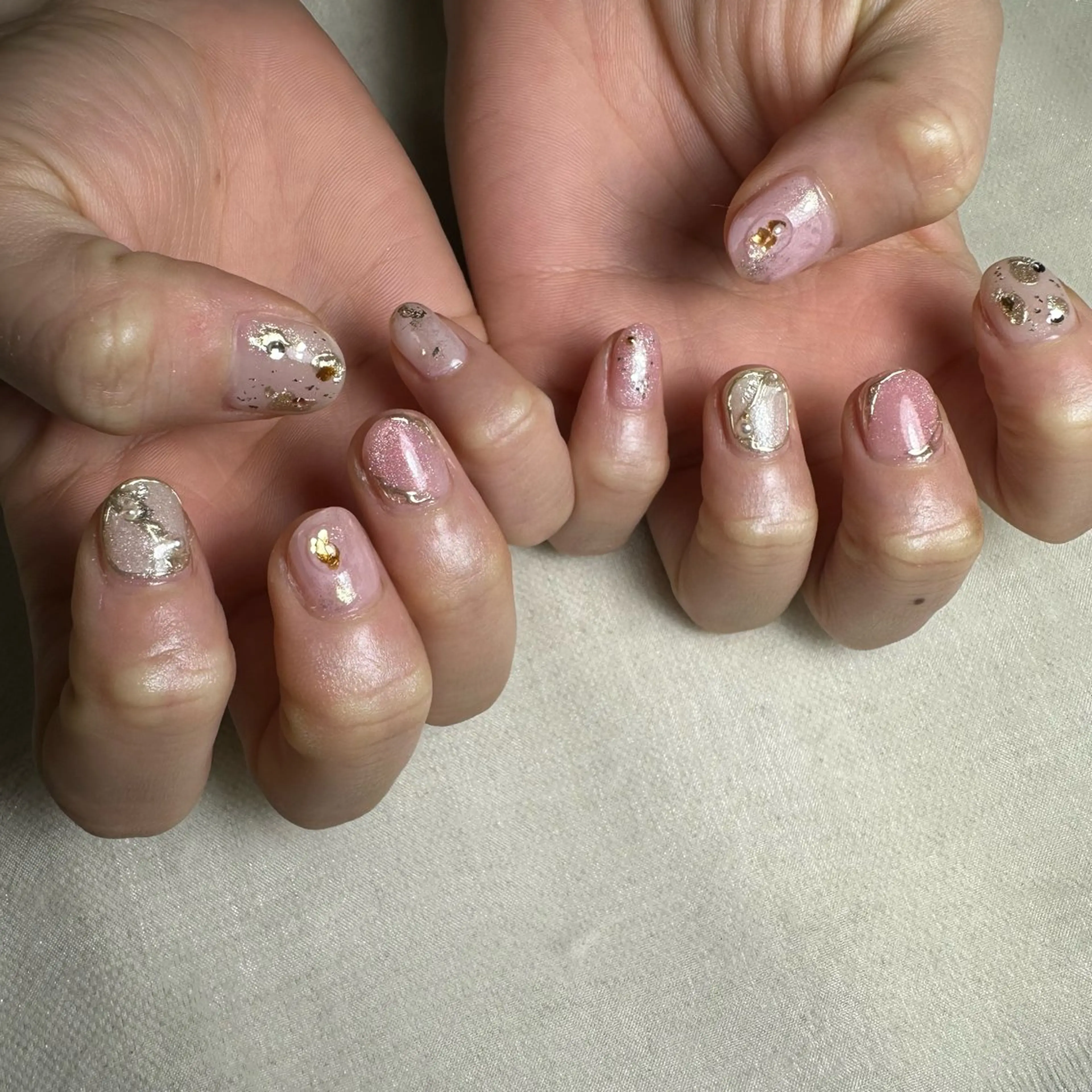 ネイル ハンドネイル repos~ルポ~所属・里見 麗のネイルデザイン