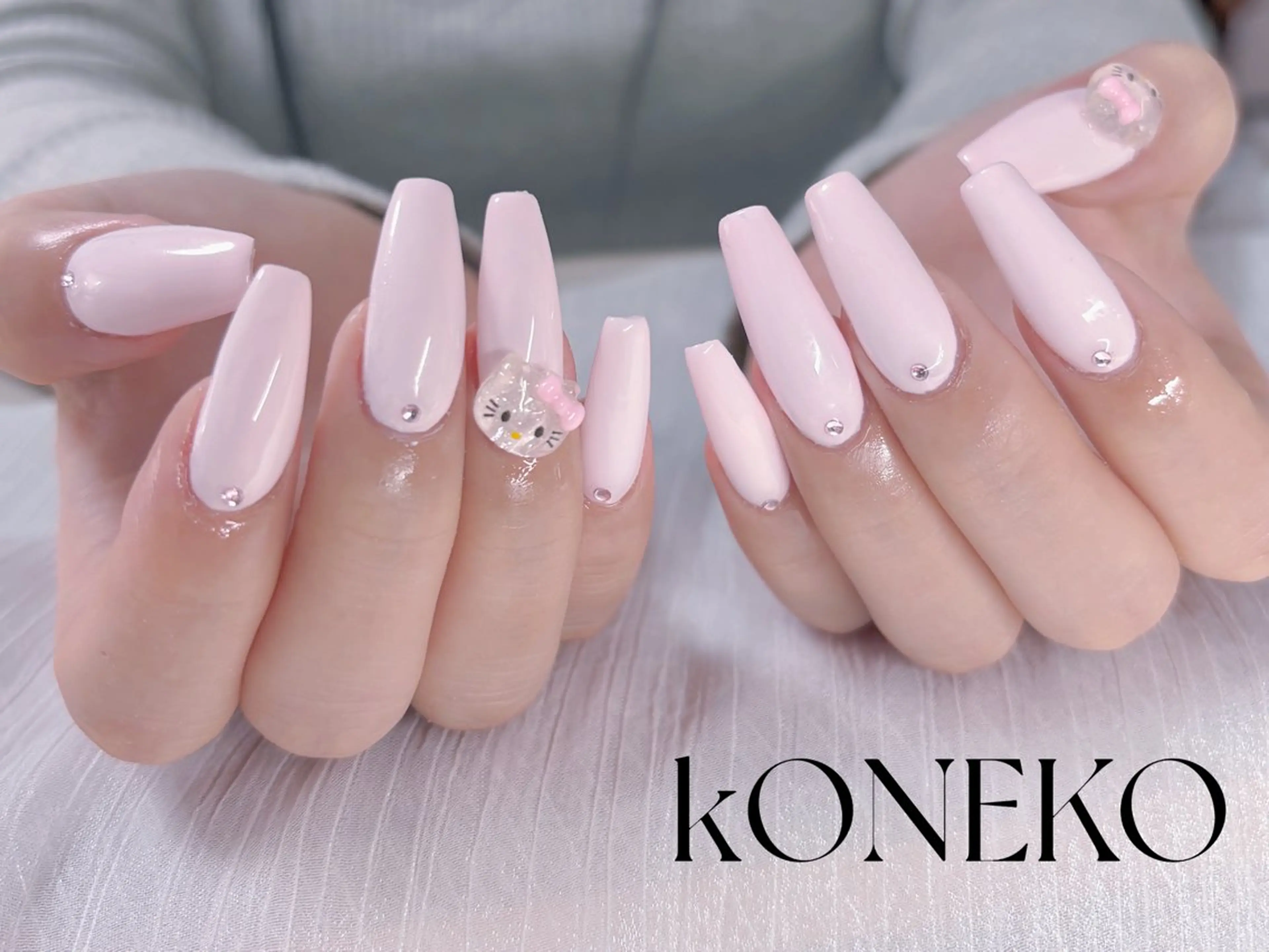 ネイル ハンドネイル コネコ ネイルサロンのネイルデザイン