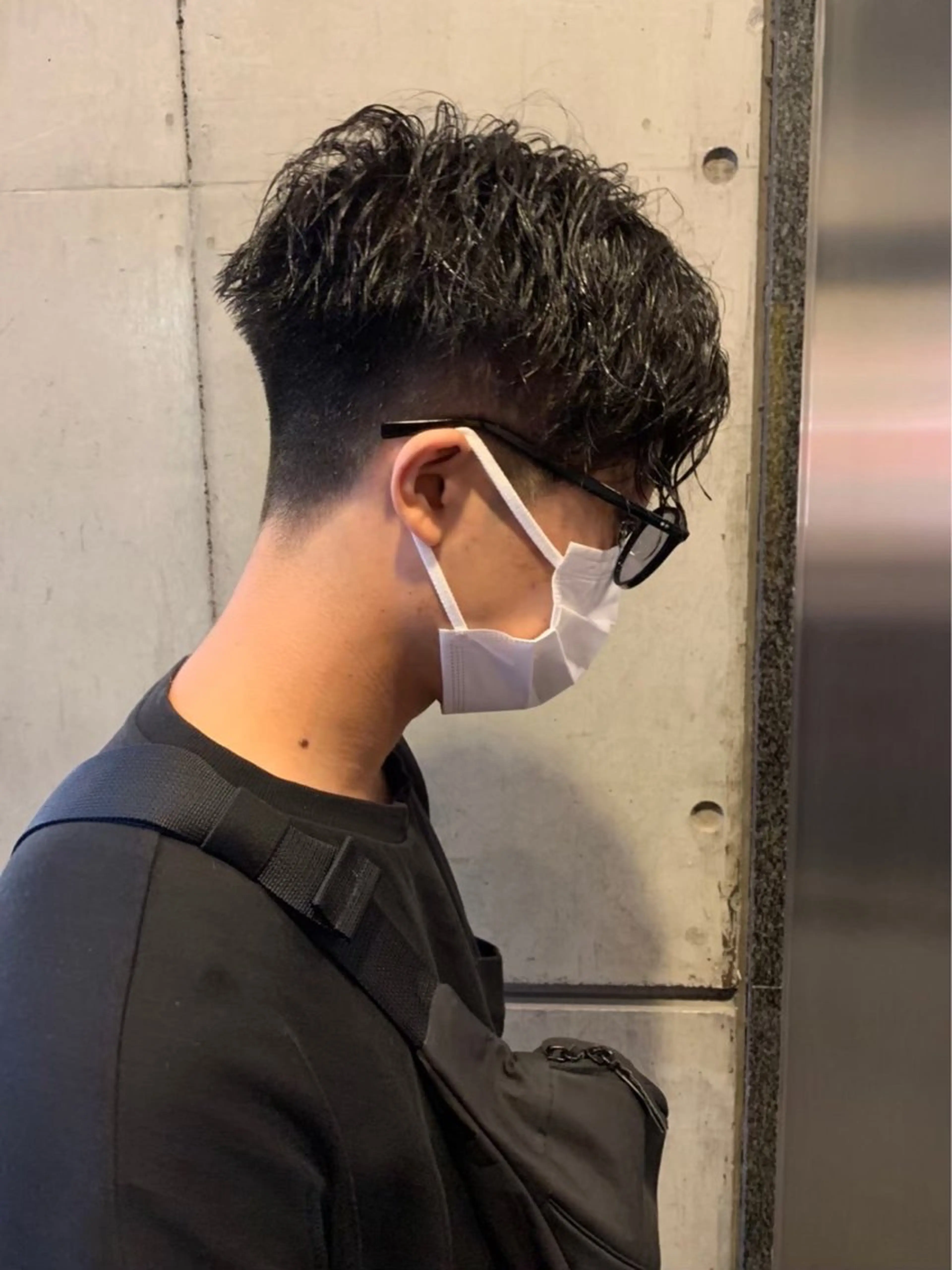 ショート メンズ メンズブリーチ メンズハイトーン メンズインナーカラー 髪質改善 ショートヘア Rei/ 縮毛矯正/ ハイライトカラー募集のヘアスタイル