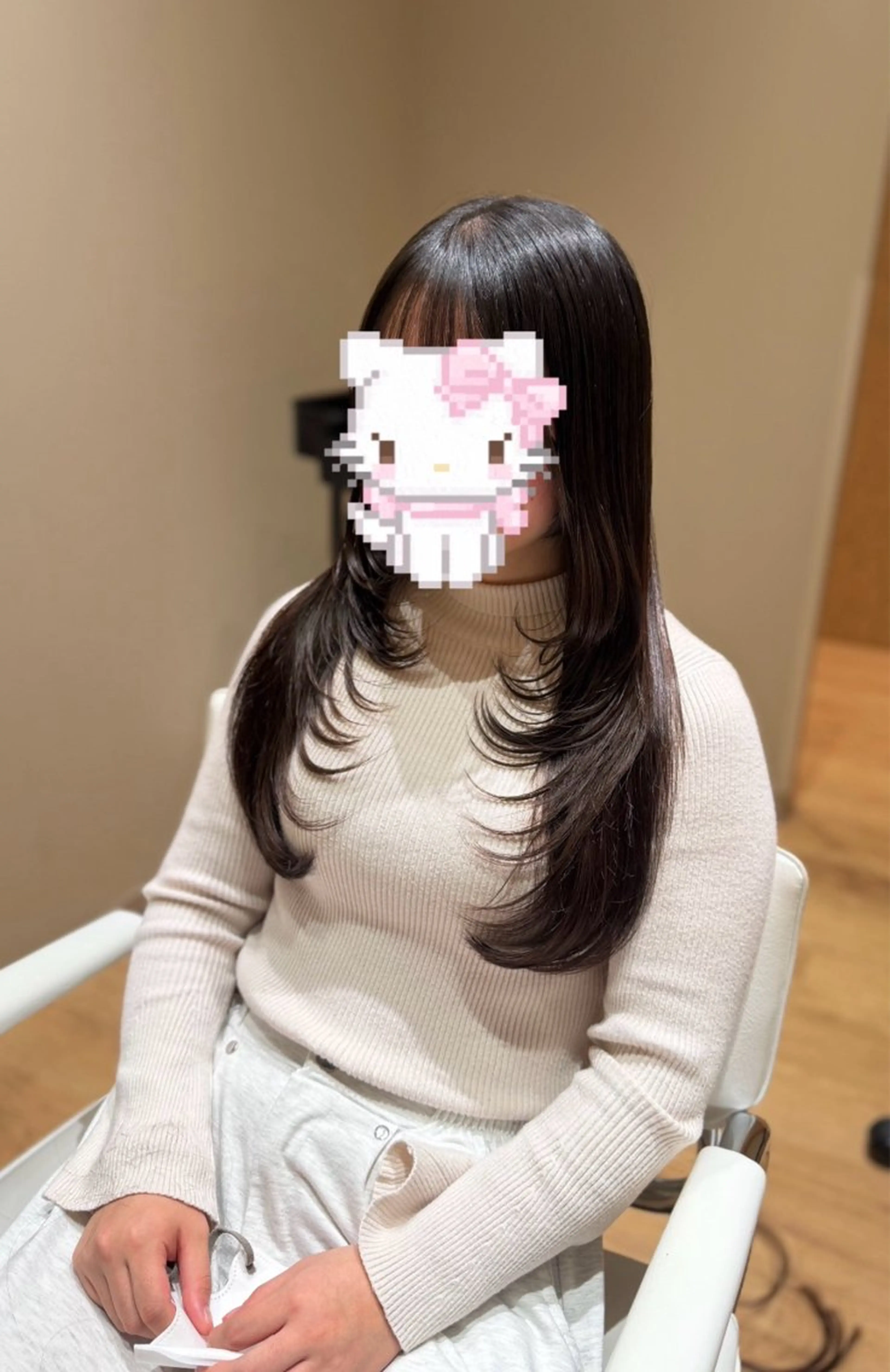 ロング カラー レイヤーカット カット Minori🤎 ナチュラル韓国ヘアのヘアスタイル