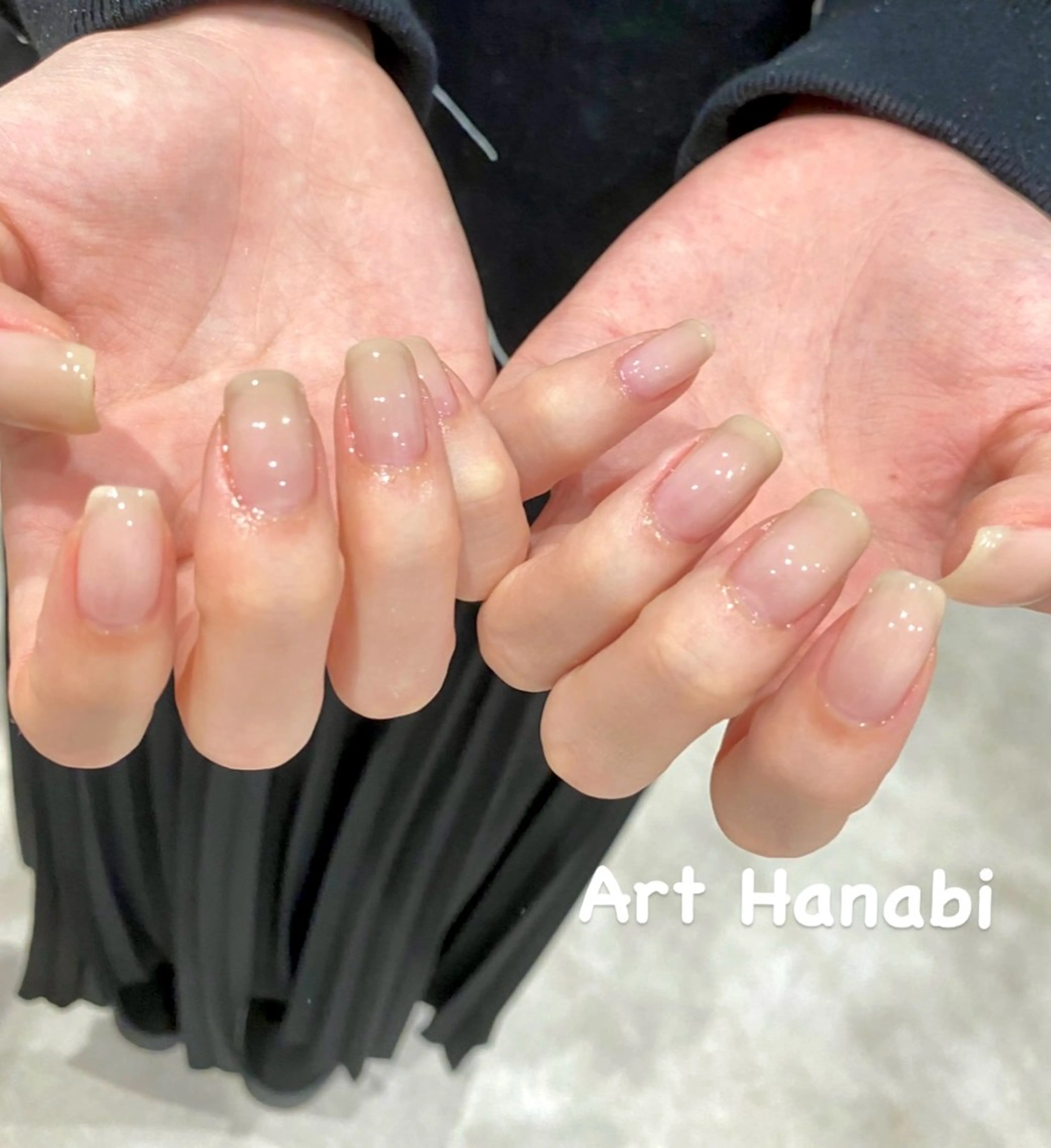 ネイル 氷ネイル・うるうるネイル ワンカラーネイル ホワイト Art Hanabi所属・Art Hanabi ミリのネイルデザイン