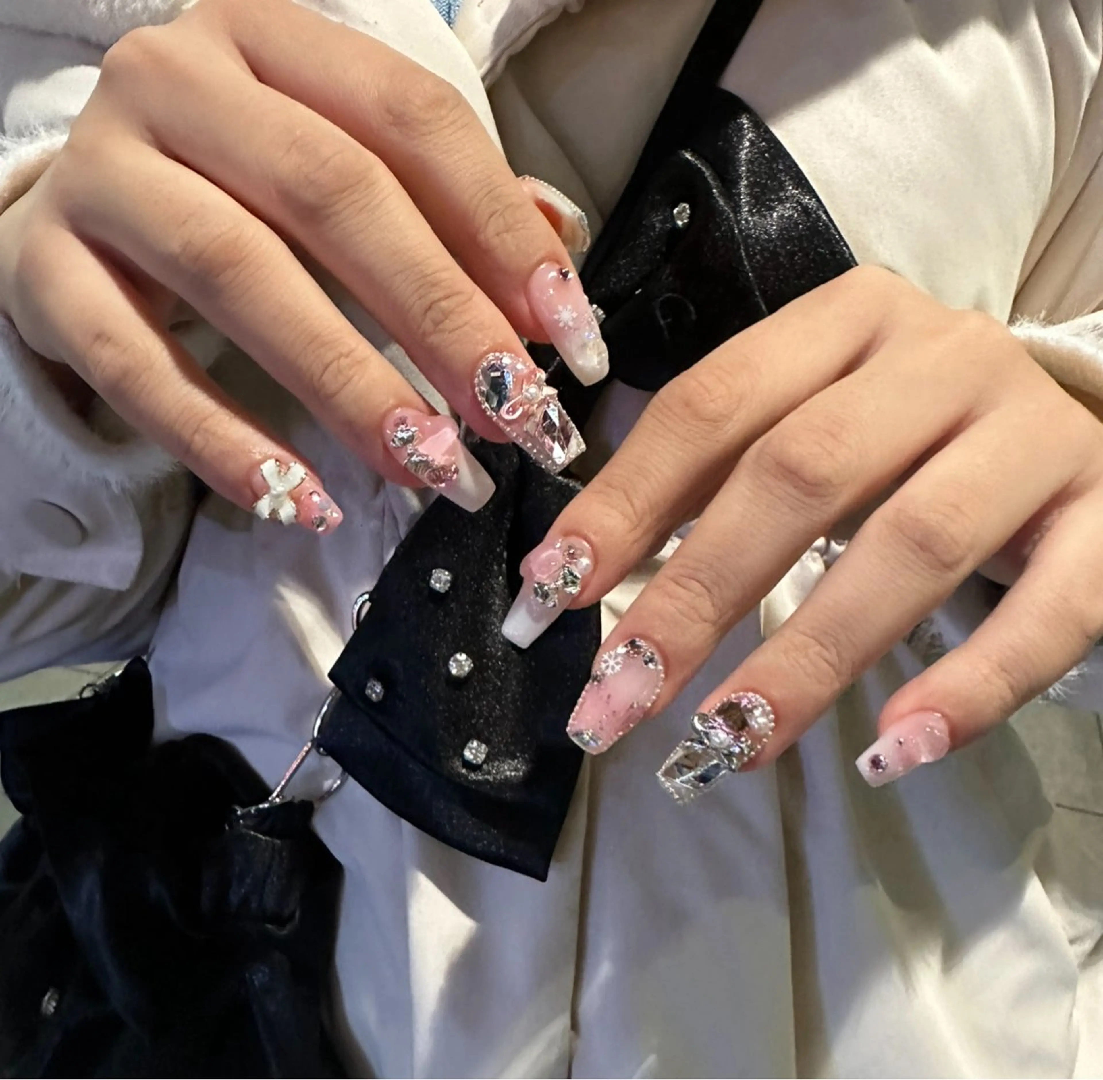 ネイル emiri🍒 @illu6_6nのマツエク・マツパデザイン