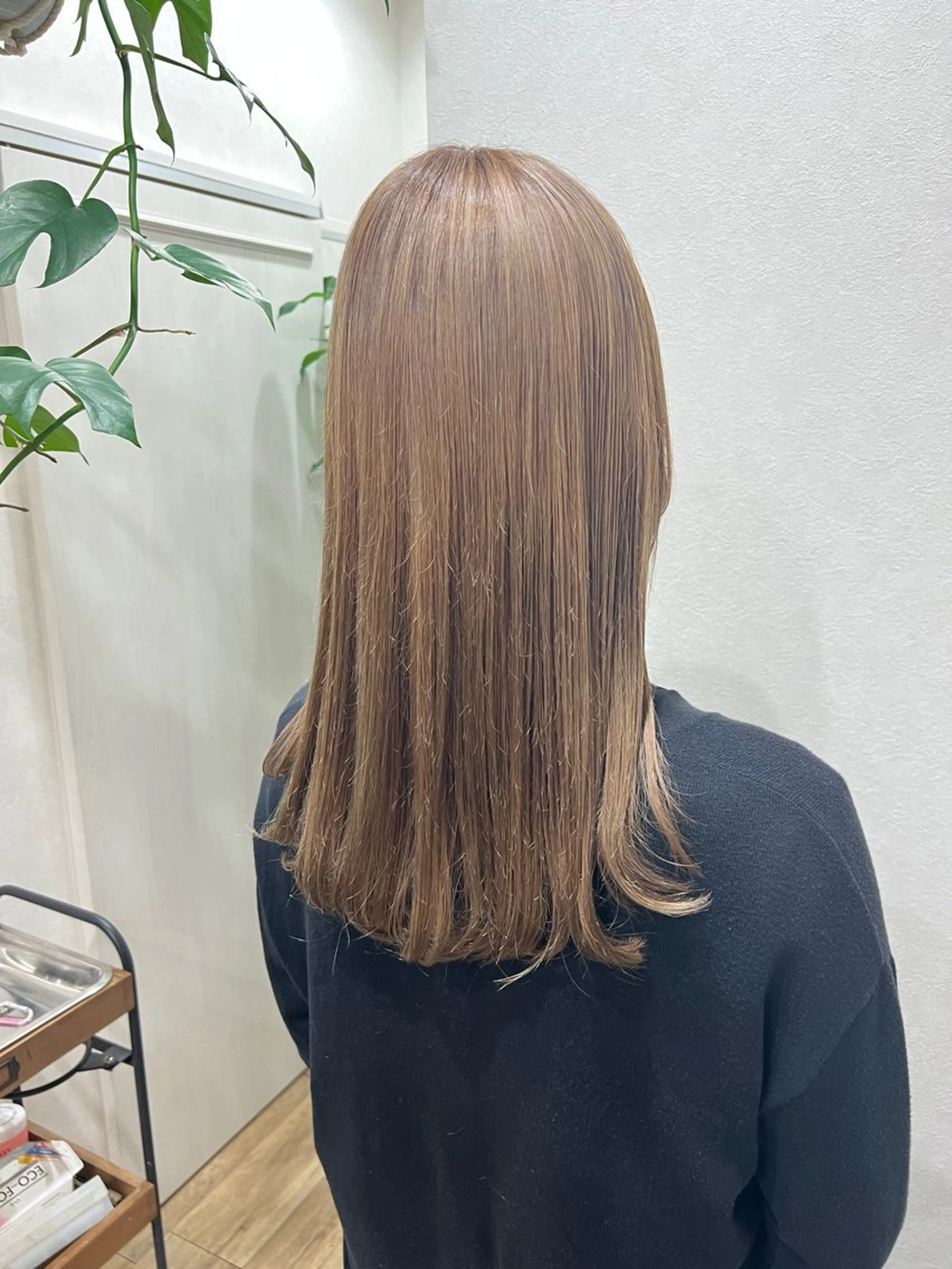 ミディアム カラー ベージュカラー ミルクティーベージュ 🍇おぐら めぐみ🍇のヘアスタイル