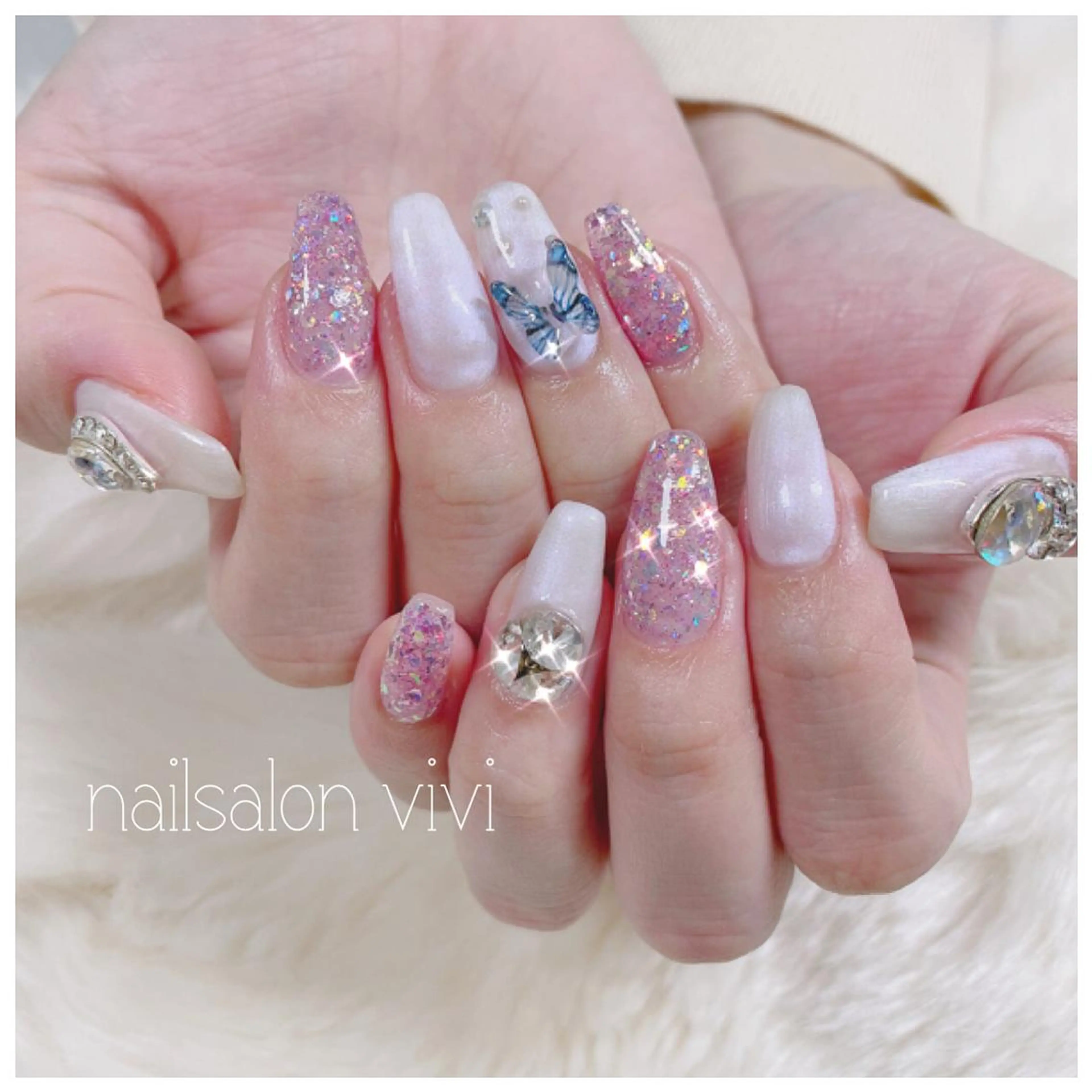 ネイル ＶＩＶＩ nailsalonのネイルデザイン
