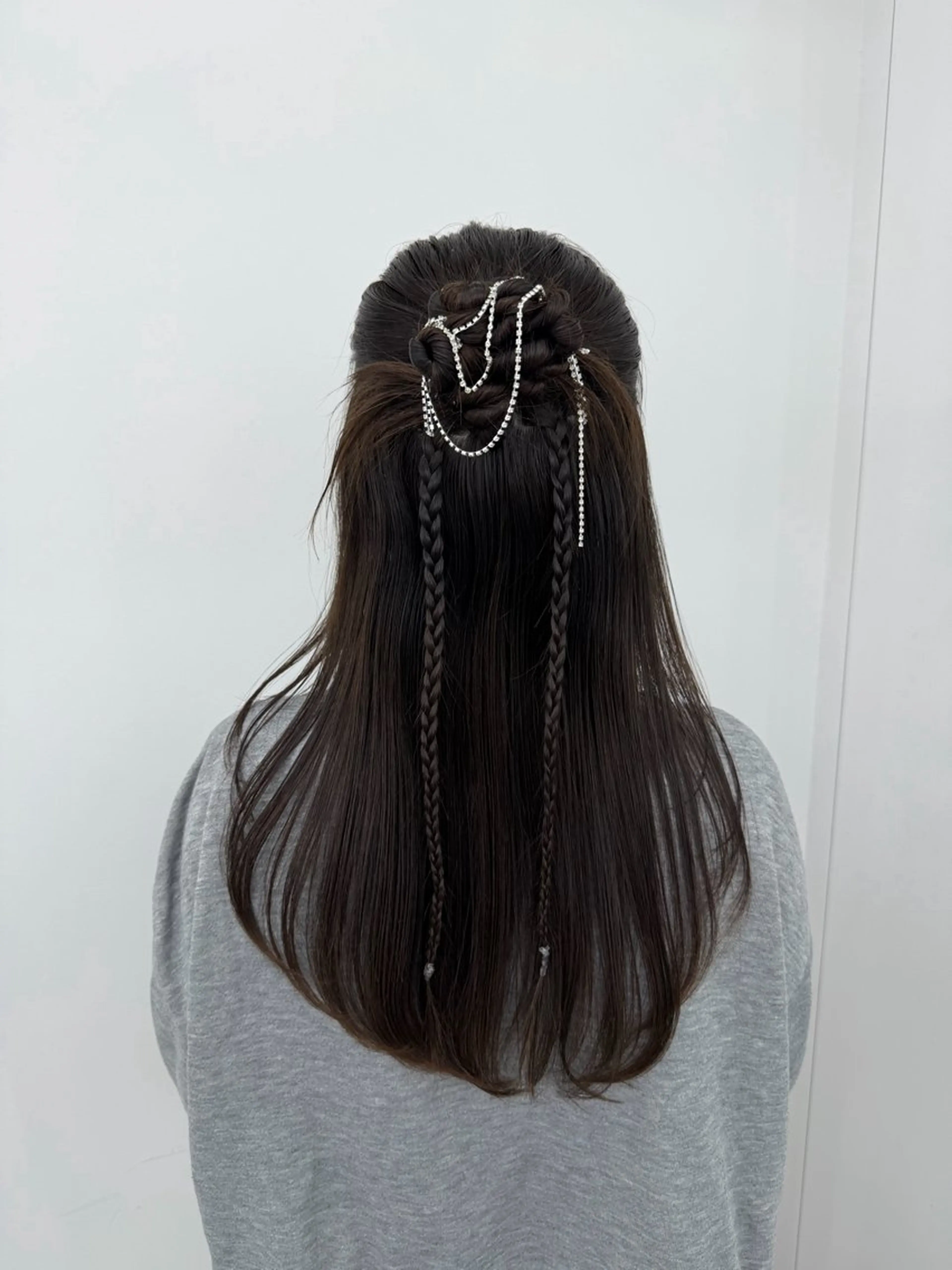 ロング ヘアアレンジ ハーフアップ ヘアセット 韓国ヘア/顔周り ヘアセット/加藤優里のヘアスタイル