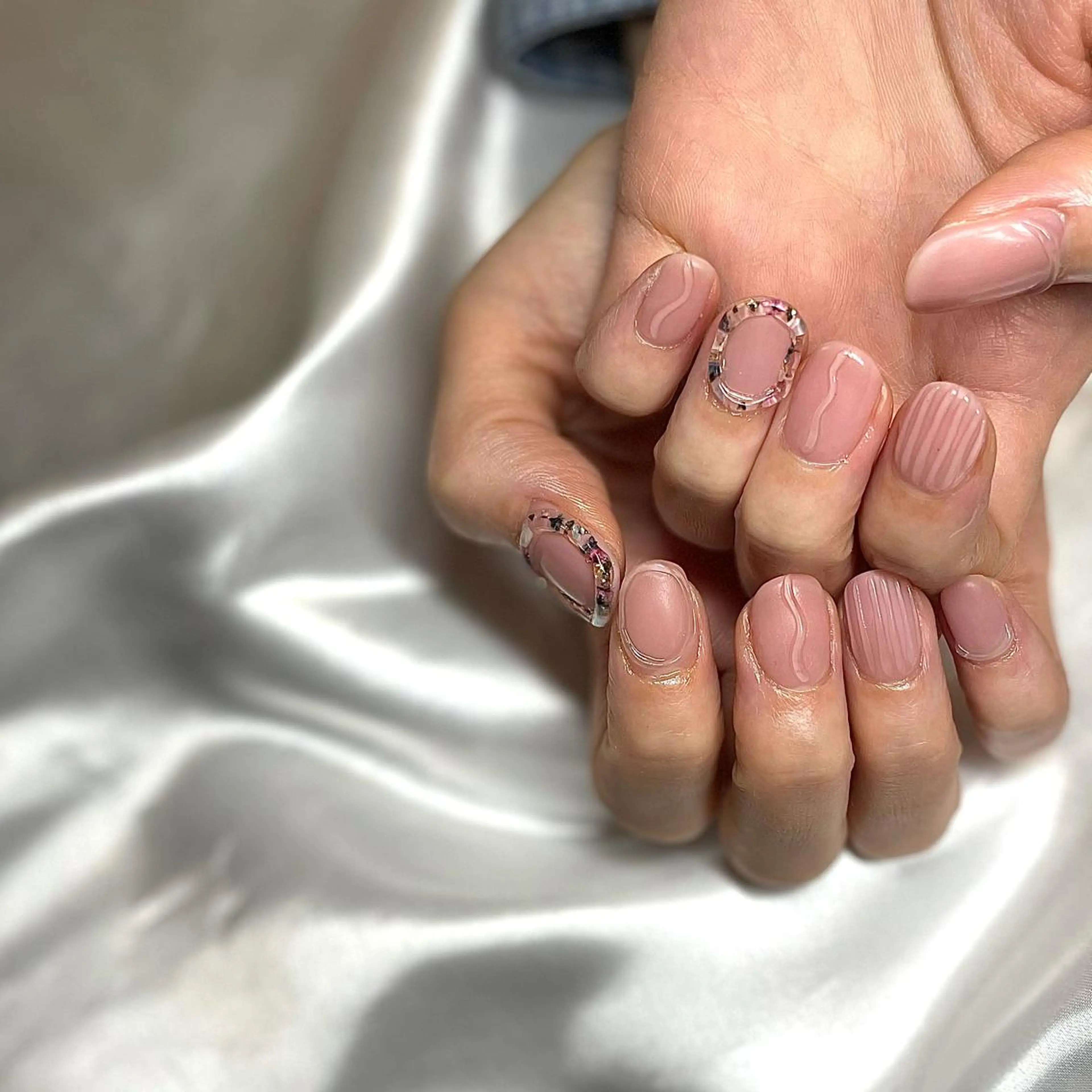 ショート カラー パーマ ヘアアレンジ メンズ キッズ ネイル マツエク・マツパ マットネイル nail&eye Aoのマツエク・マツパデザイン