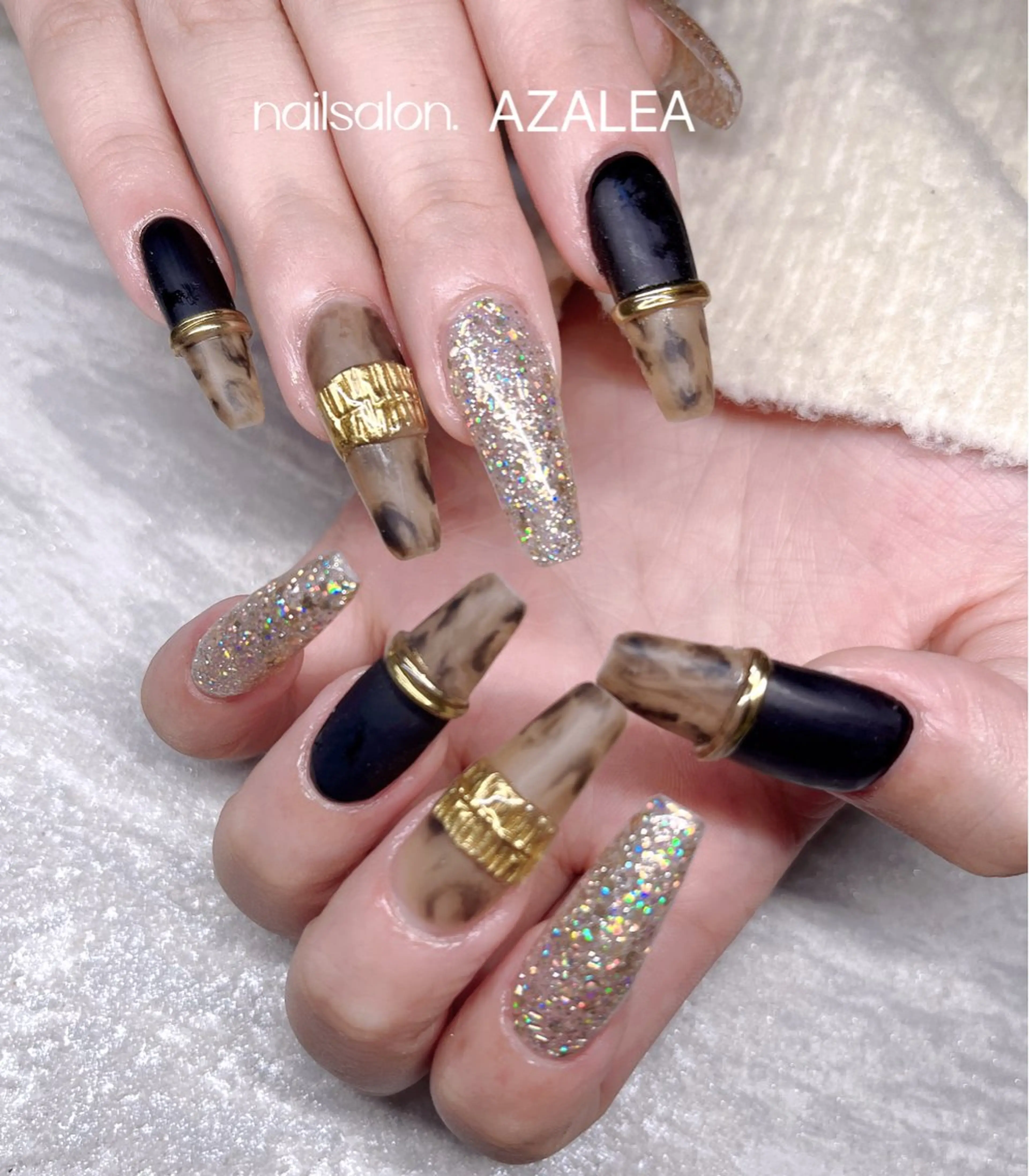 ネイル ハンドネイル R inのネイルデザイン