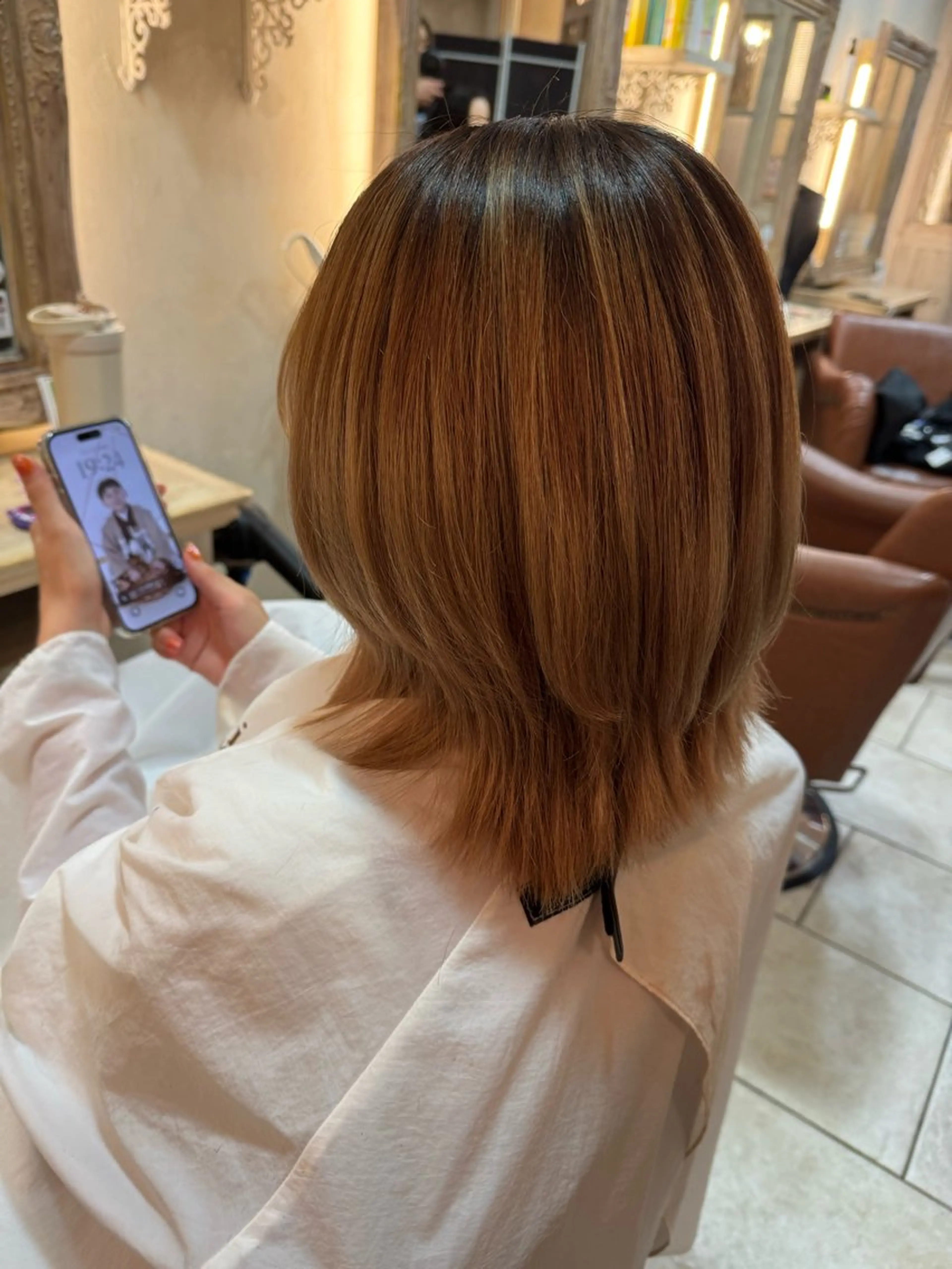 ミディアム 小林 あんなのヘアスタイル