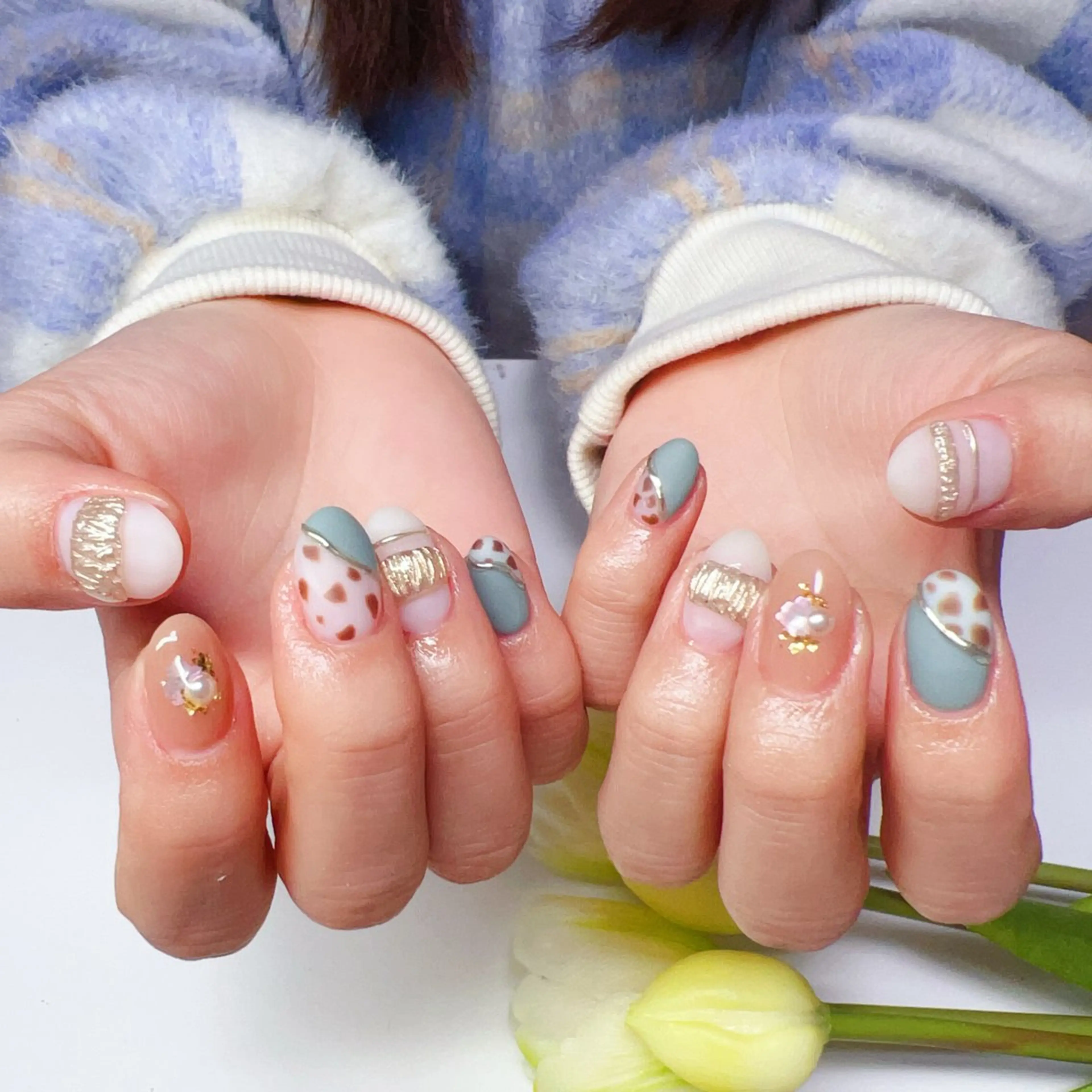 ネイル ハンドネイル YUYI.nail salonのネイルデザイン