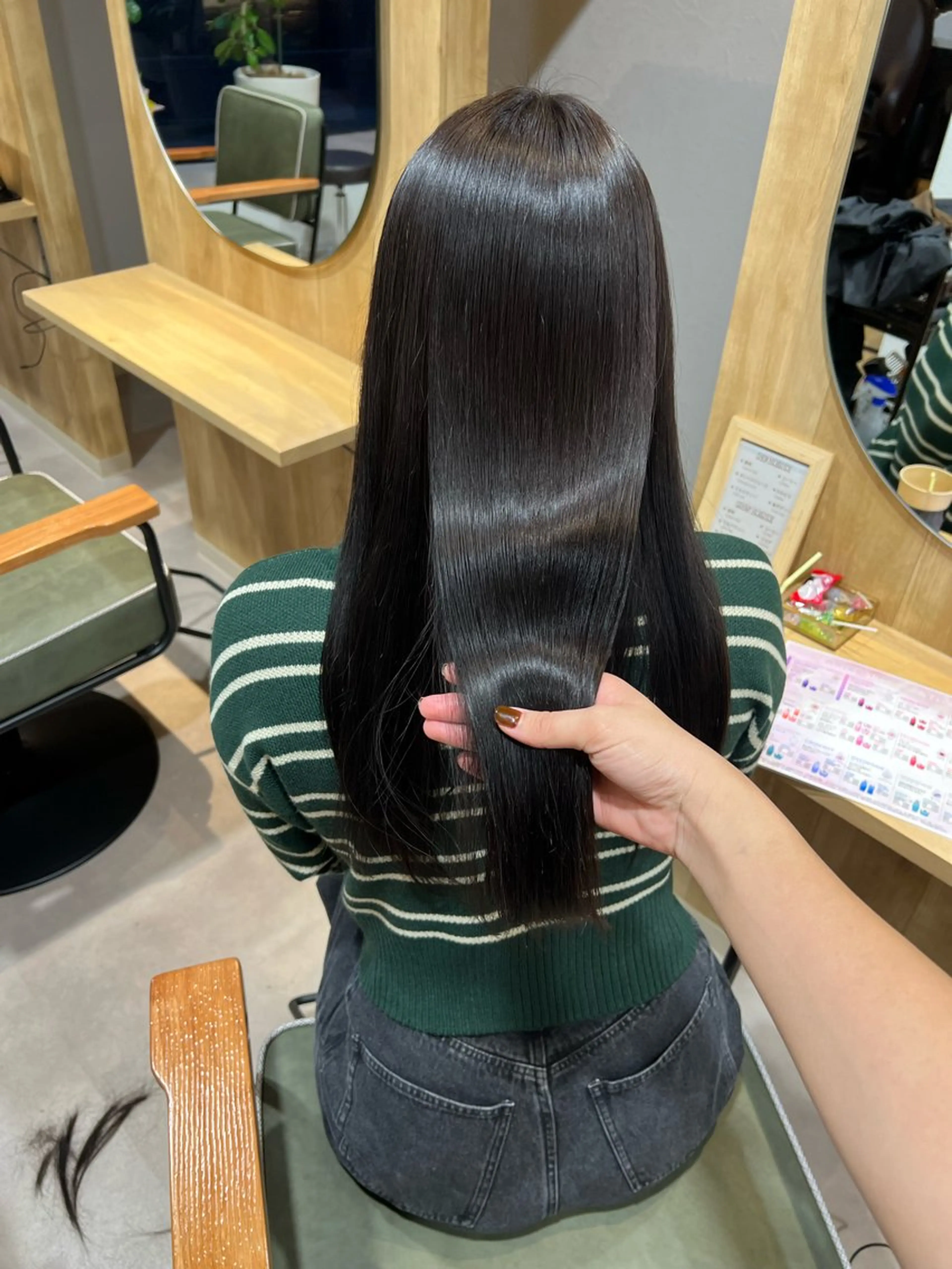 ロング Vélua/miiu所属・韓国束感まつ毛 /Takaのマツエク・マツパデザイン