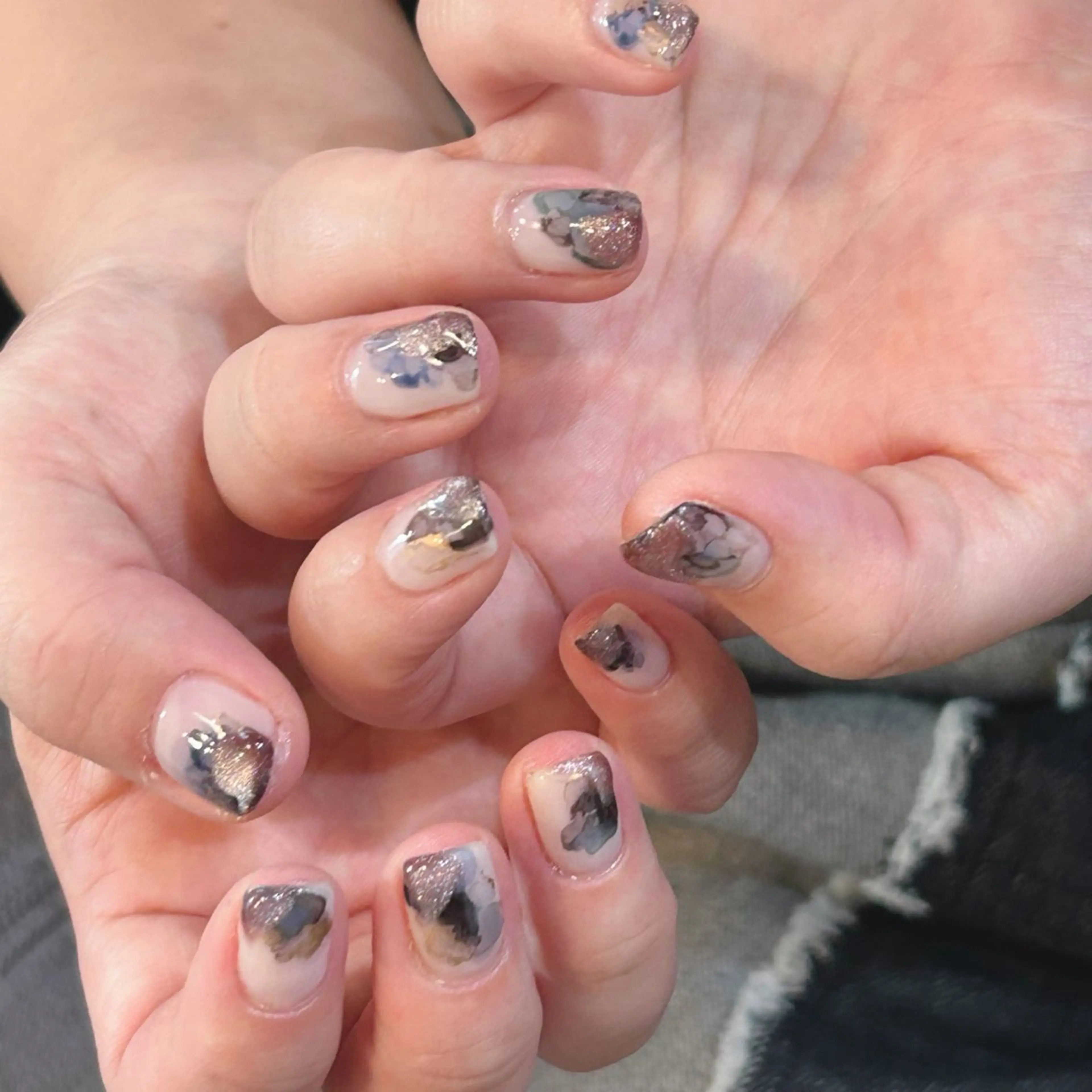 ネイル ニュアンスネイル ショートネイル SUZUKI Mのネイルデザイン