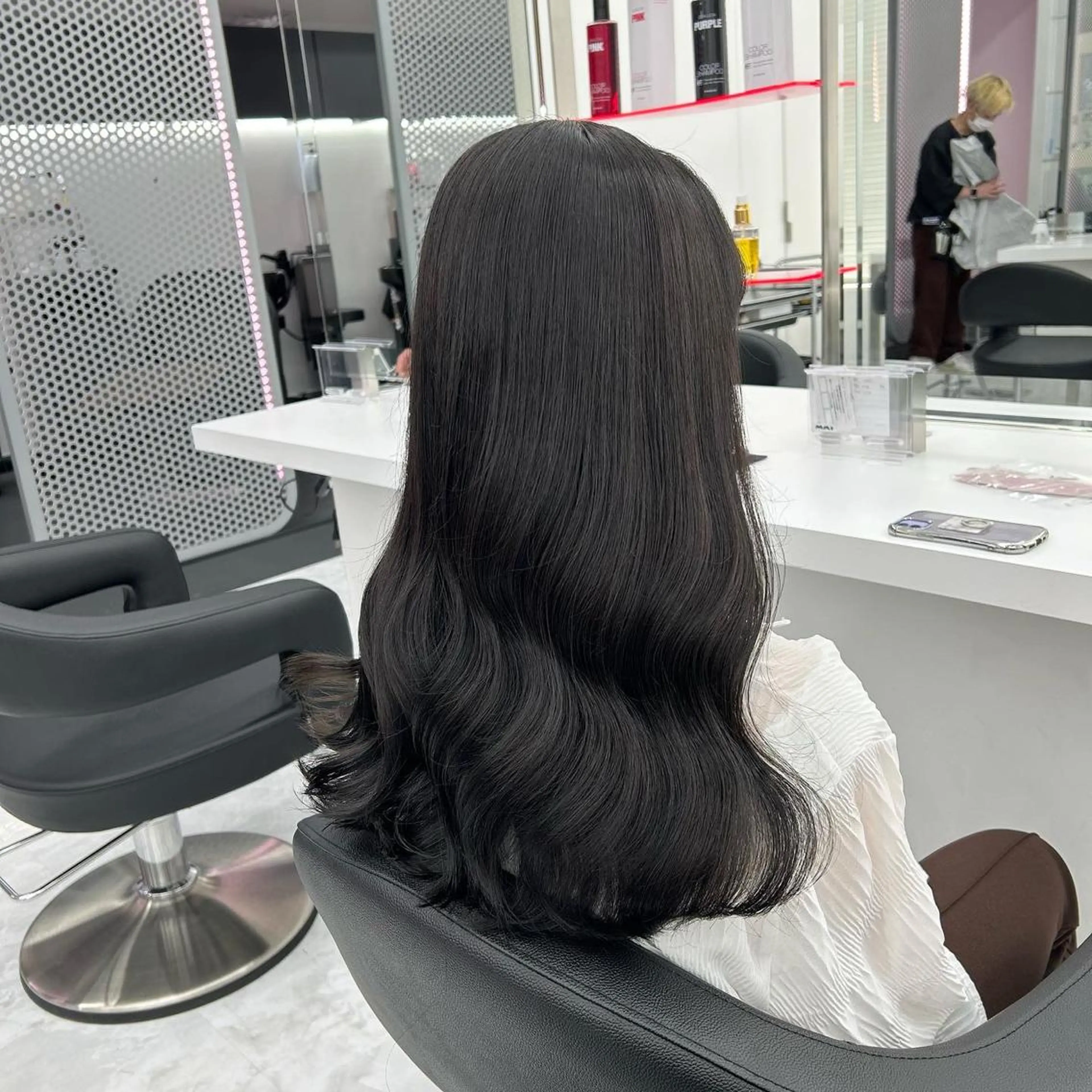 セミロング カラー ヘアアレンジ カット ヘアカラー GOTODAY shair salon 横浜mare店所属・透明感抜群カラー mai🍑♡のヘアスタイル