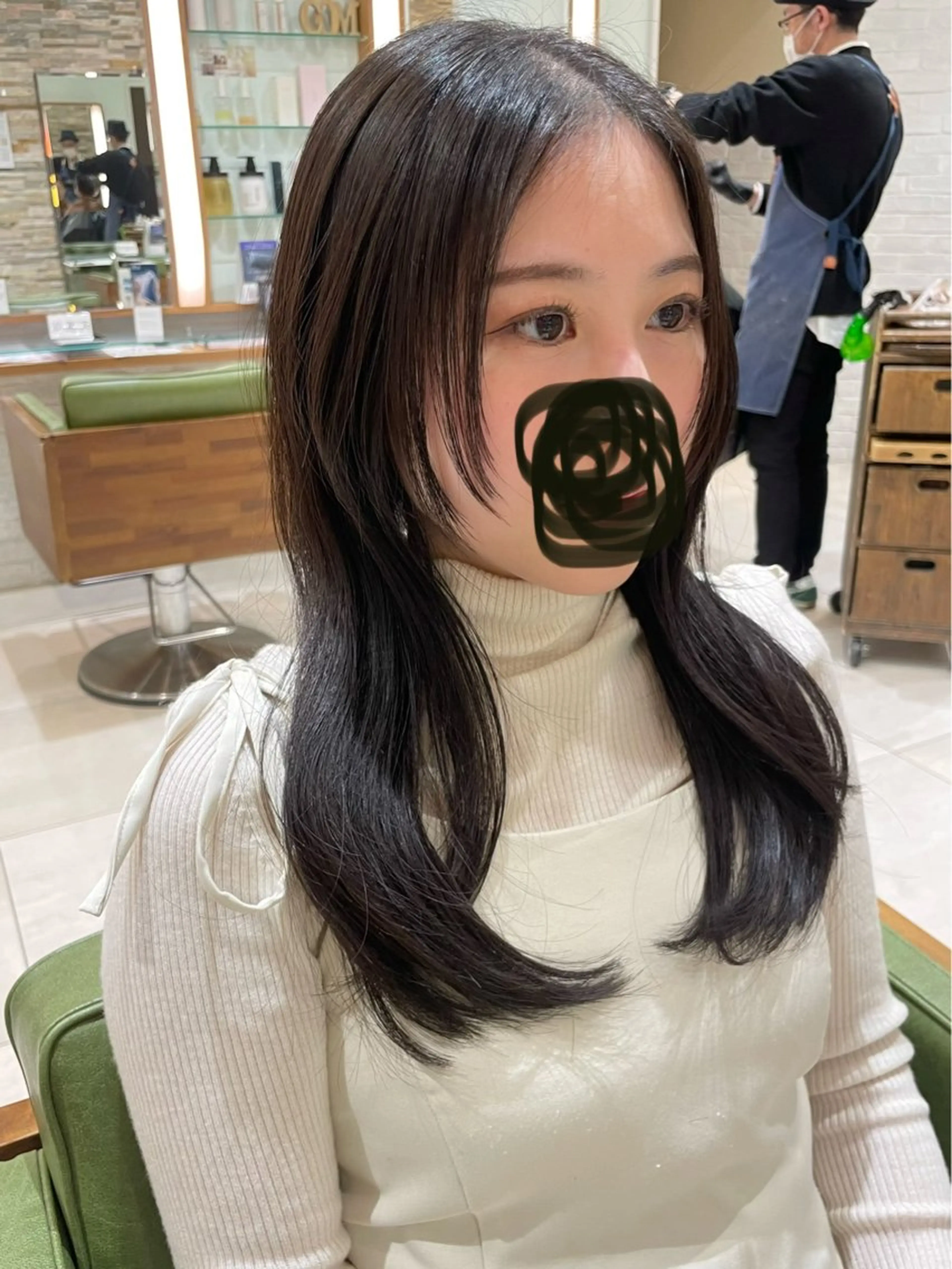 ロング 石渡このみ 🍊レイヤーカットのヘアスタイル