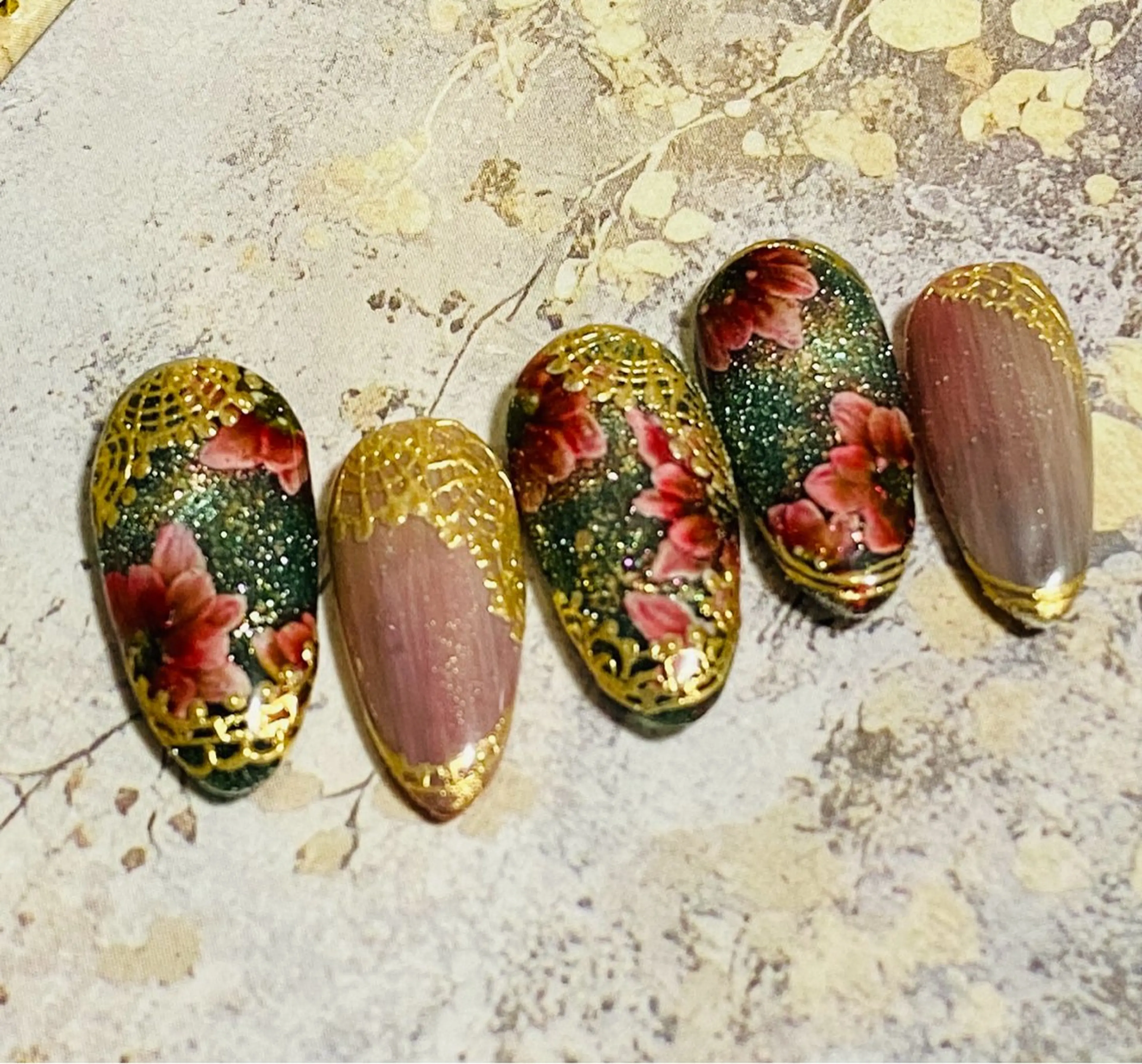 ネイル レース ハンドネイル 自宅ネイルサロン ♦️nuance♦️のネイルデザイン