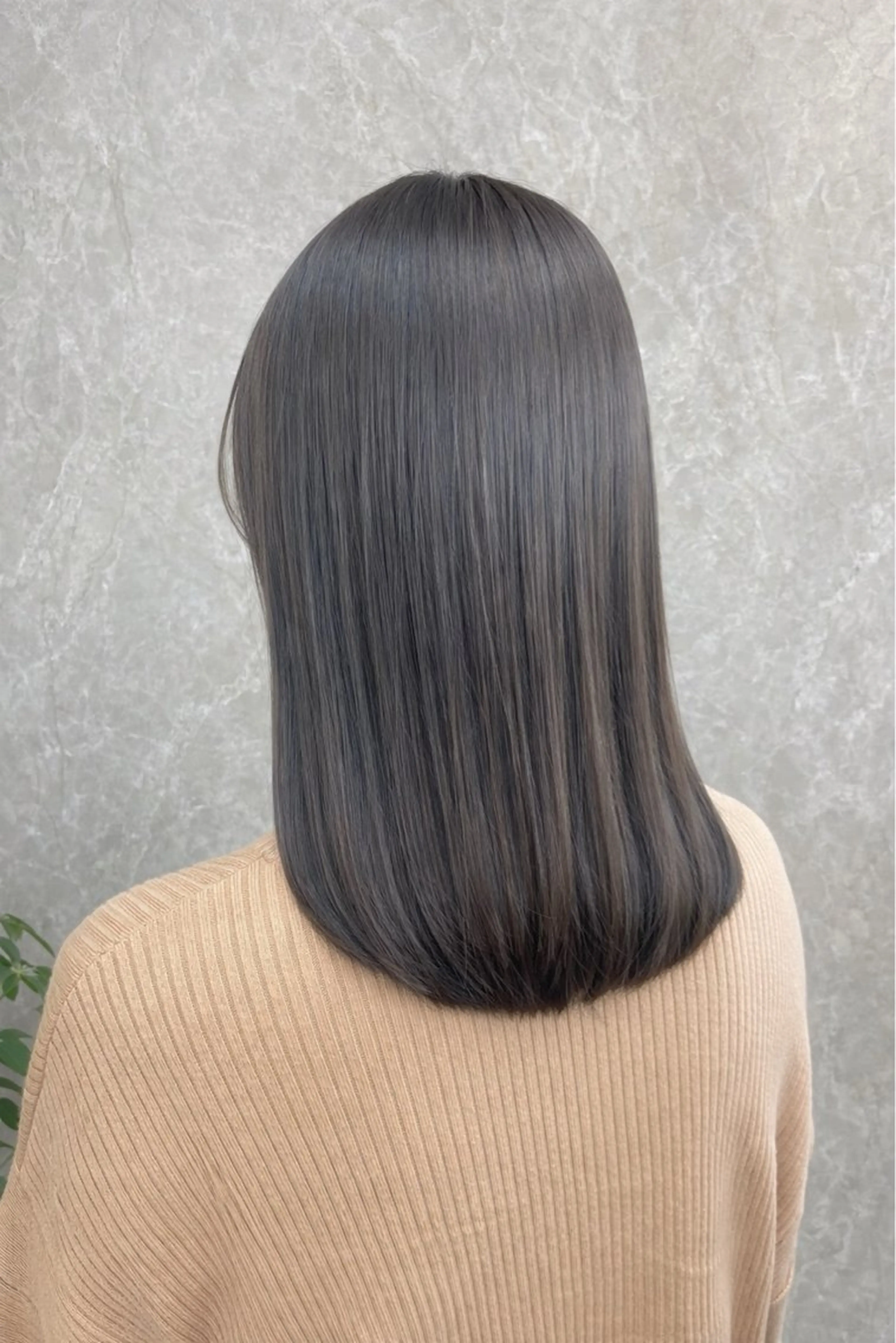 セミロング カット ヘアカラー トリートメント 垢抜け透明感カラー 🌻篠崎梓🌻のヘアスタイル