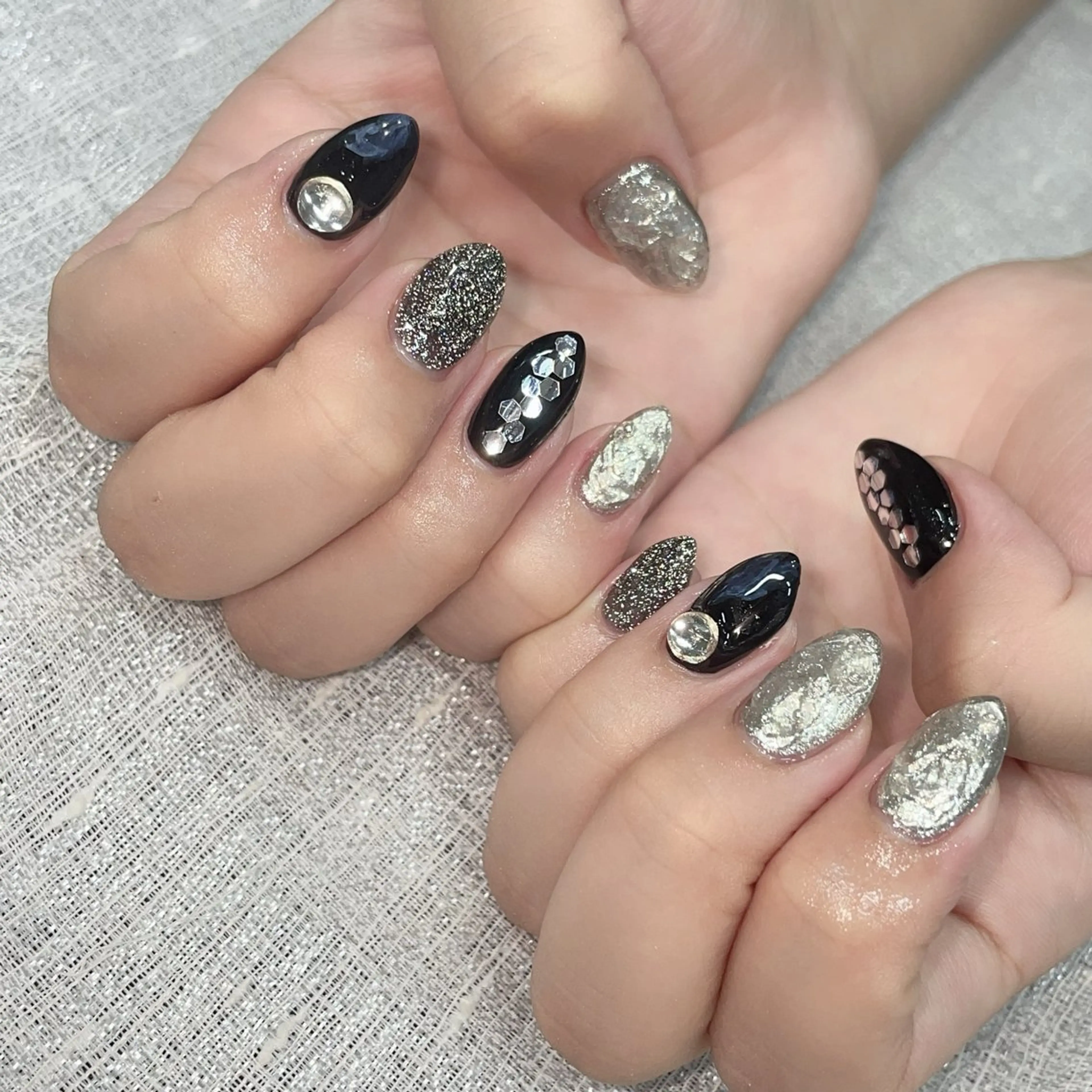 ネイル ミラーネイル ニュアンスネイル 林 ✨syousyouのネイルデザイン