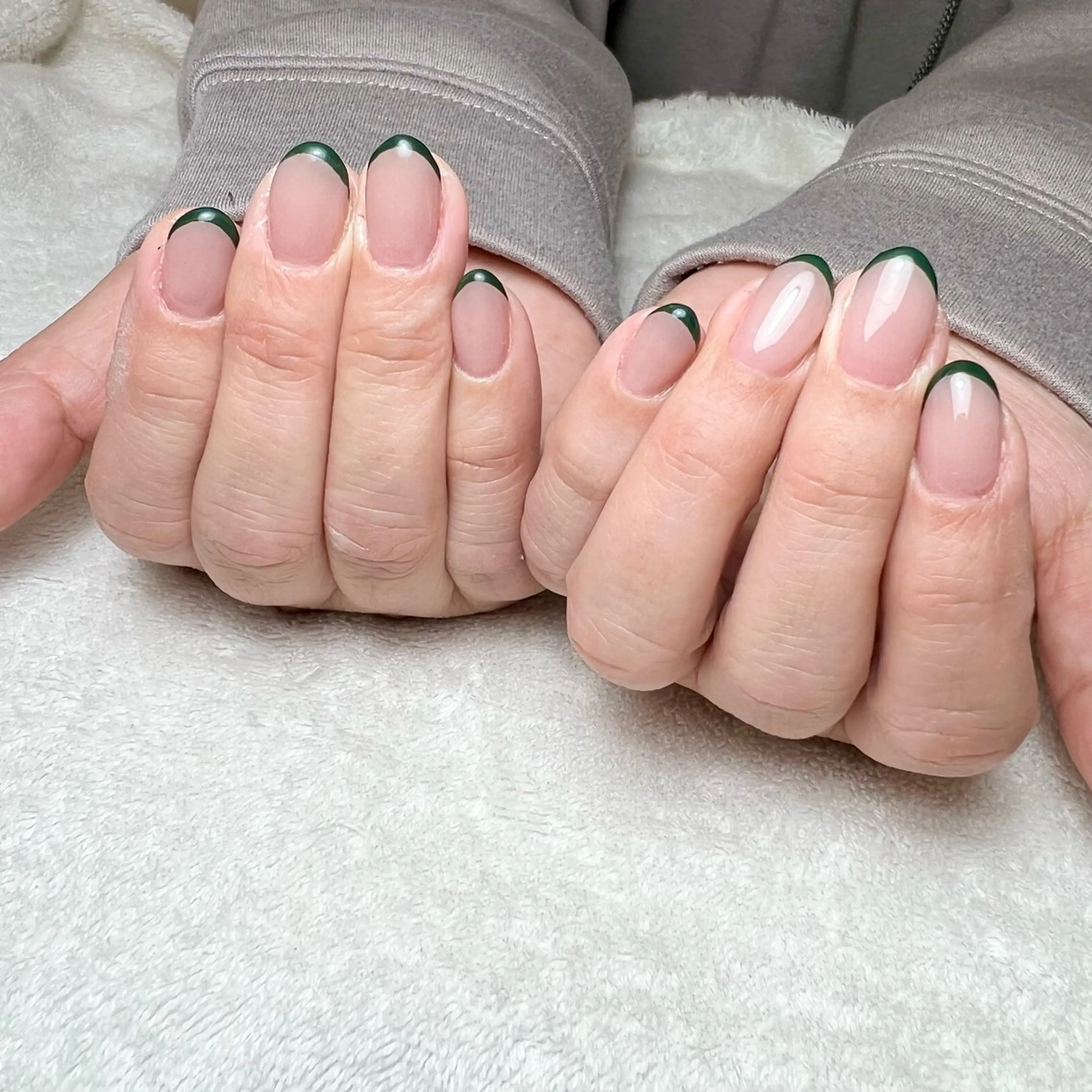 ネイル フレンチネイル ハンドネイル COCO+所属・COCO +のエステ・リラクイメージ