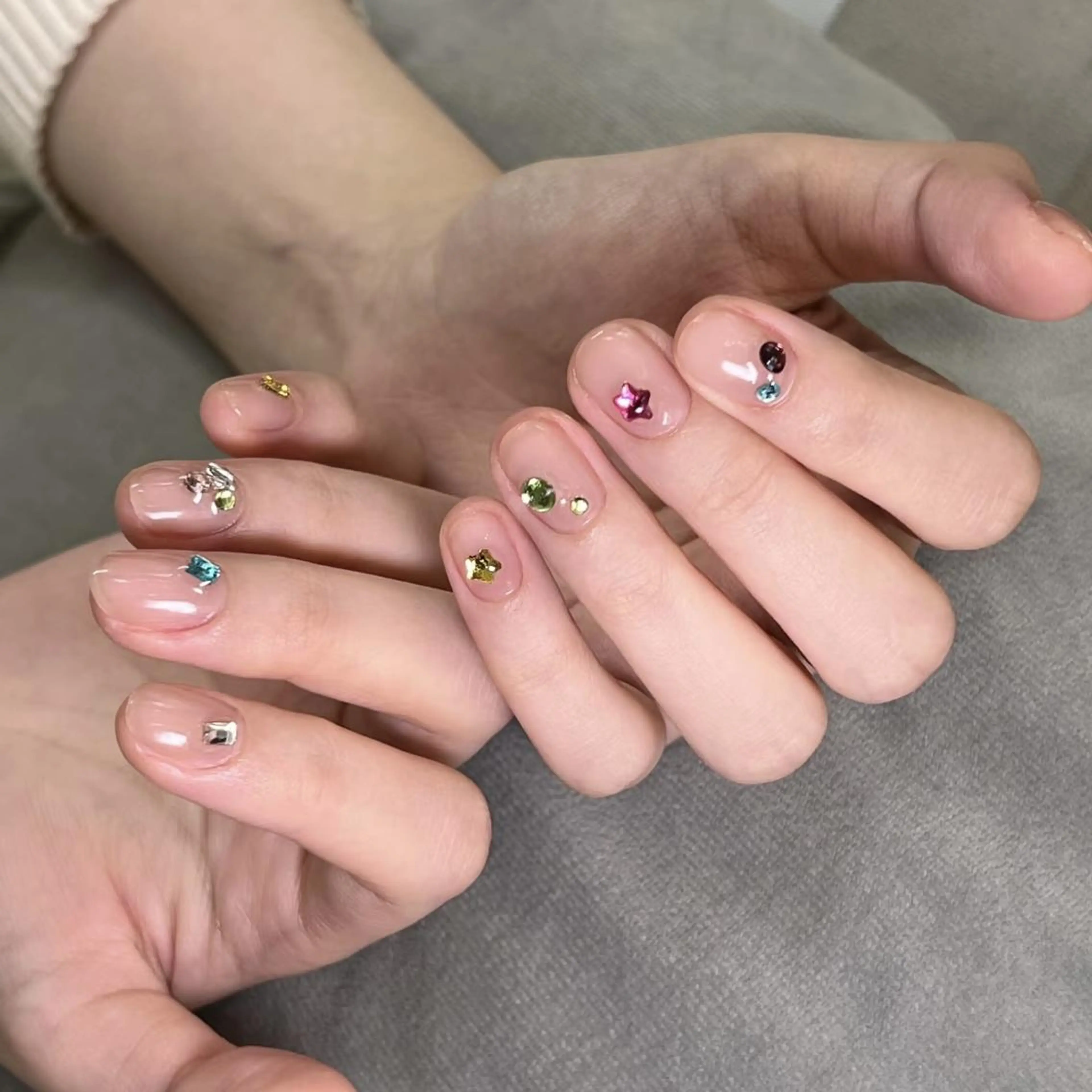 ネイル ハンドネイル ハンドケア 🍑 momo_nailのネイルデザイン