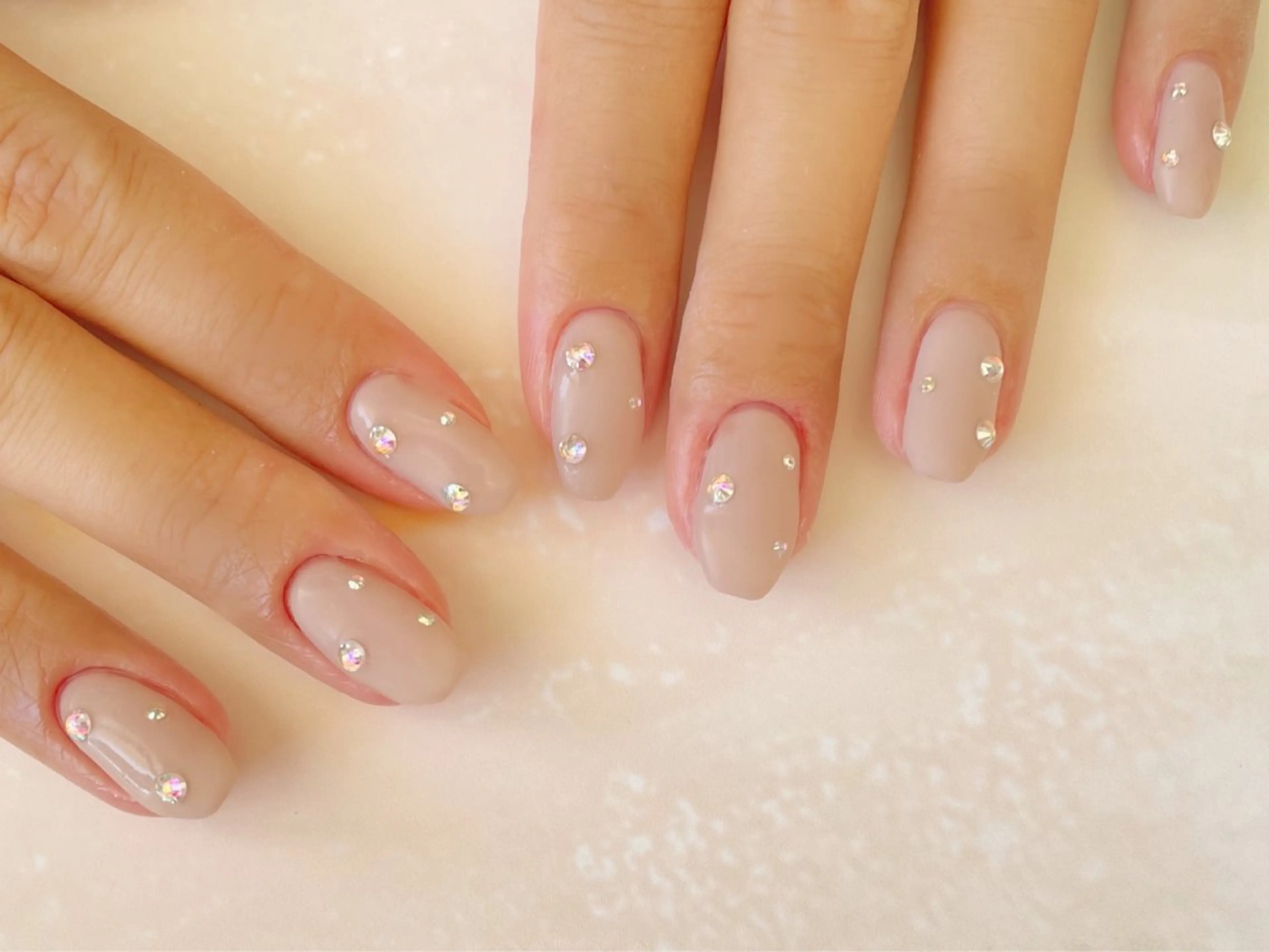 ネイル ハンドネイル ami eye&nail所属・小林 亜美のマツエク・マツパデザイン