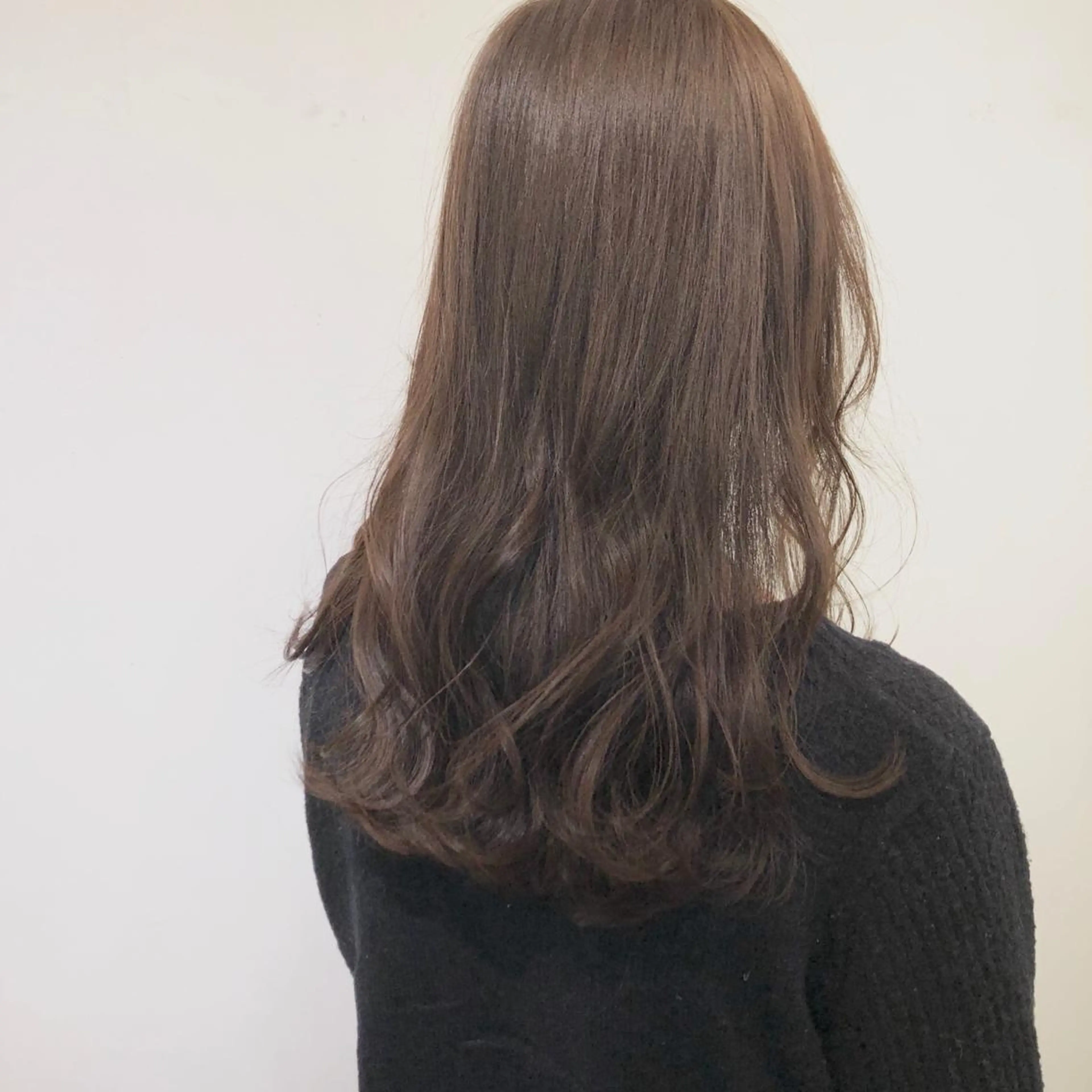 セミロング カラー ベージュカラー トリートメント 🌕ホンブ ユウイチ【代表】🌕のヘアスタイル