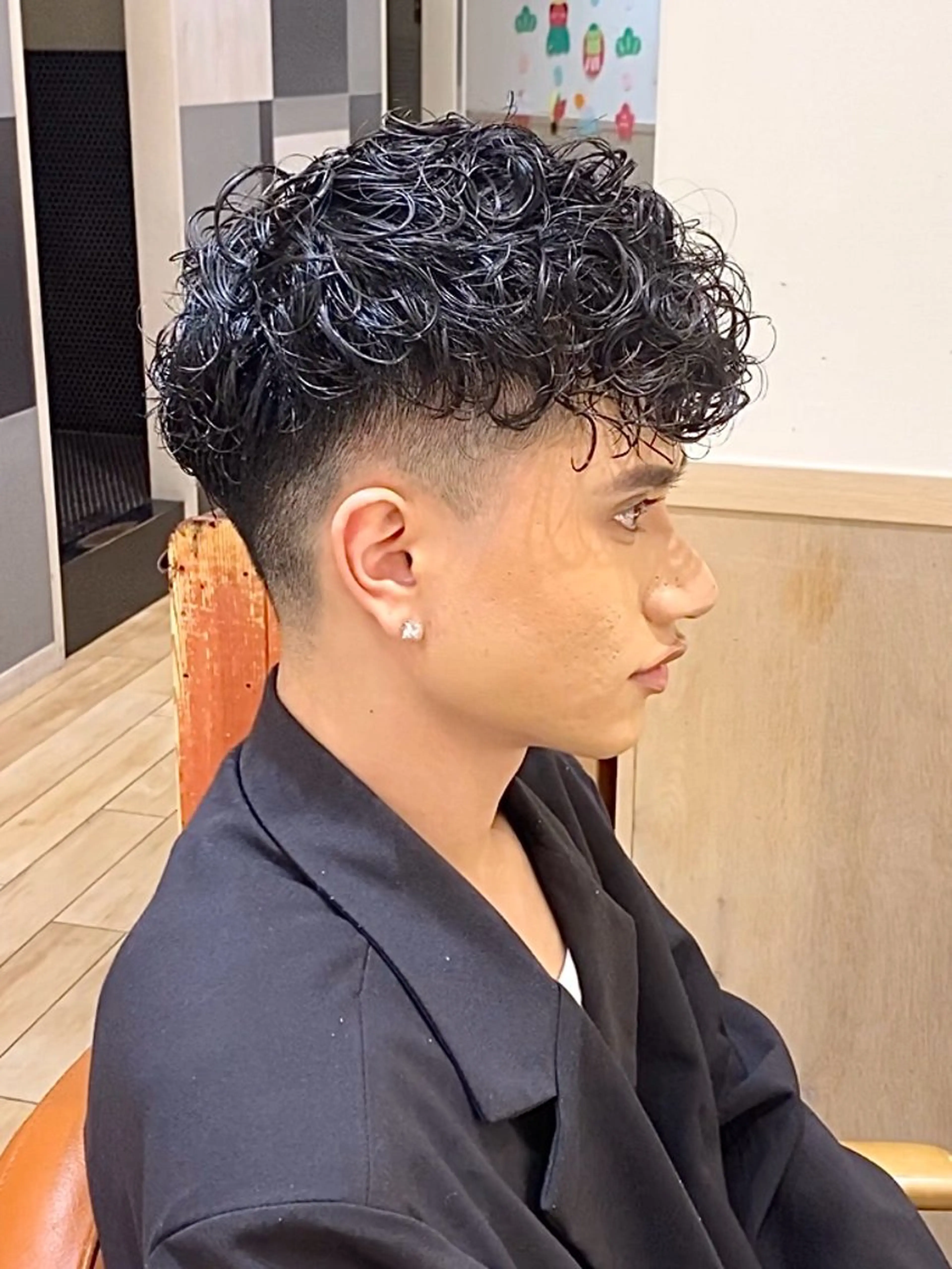 ミディアム パーマ カット パーマ トリートメント ヘアセット 新宿メンズパーマ ヨモギダのヘアスタイル