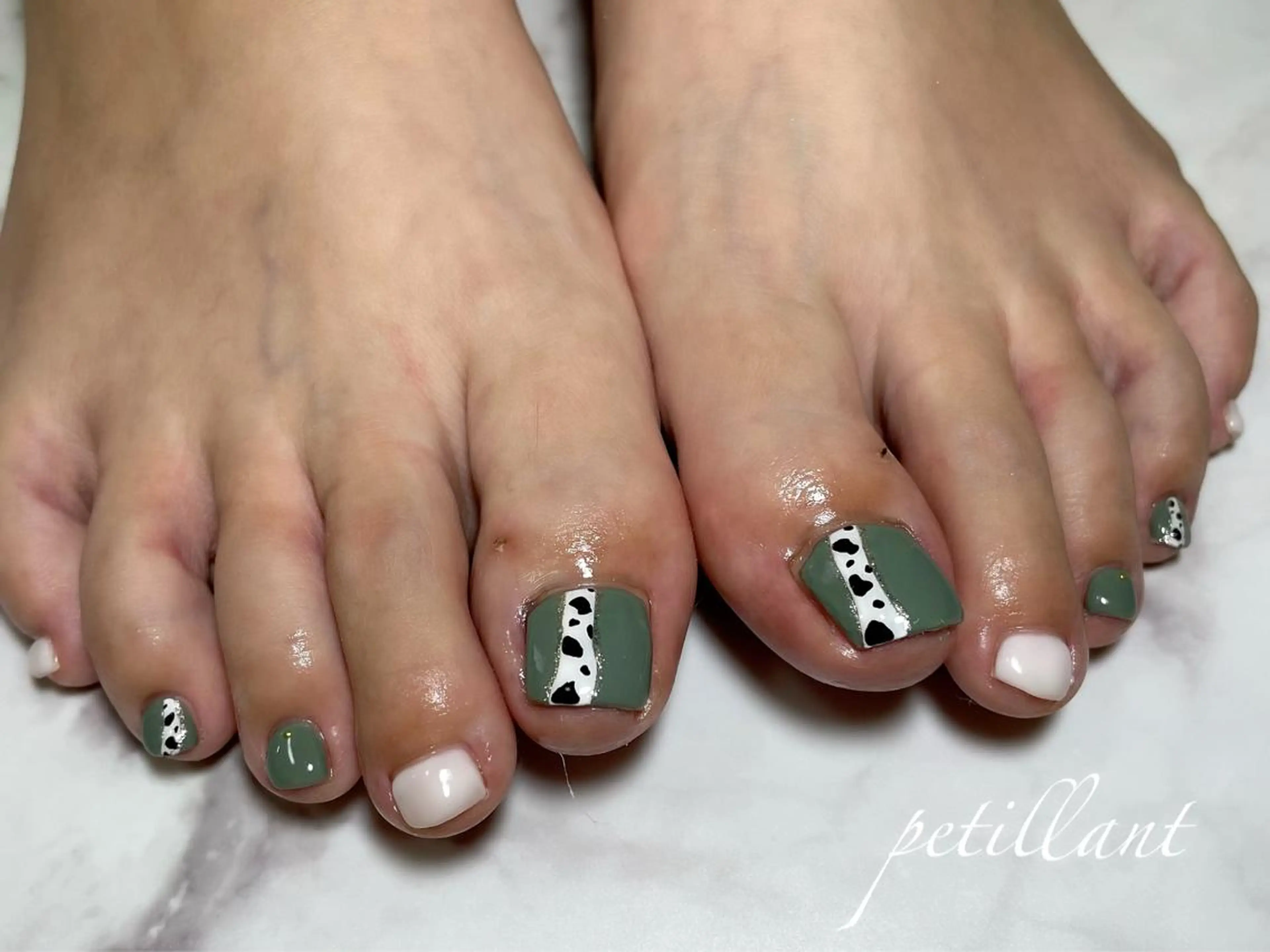 ネイル フットネイル フットネイル petillant所属・nail salon petillantのネイルデザイン