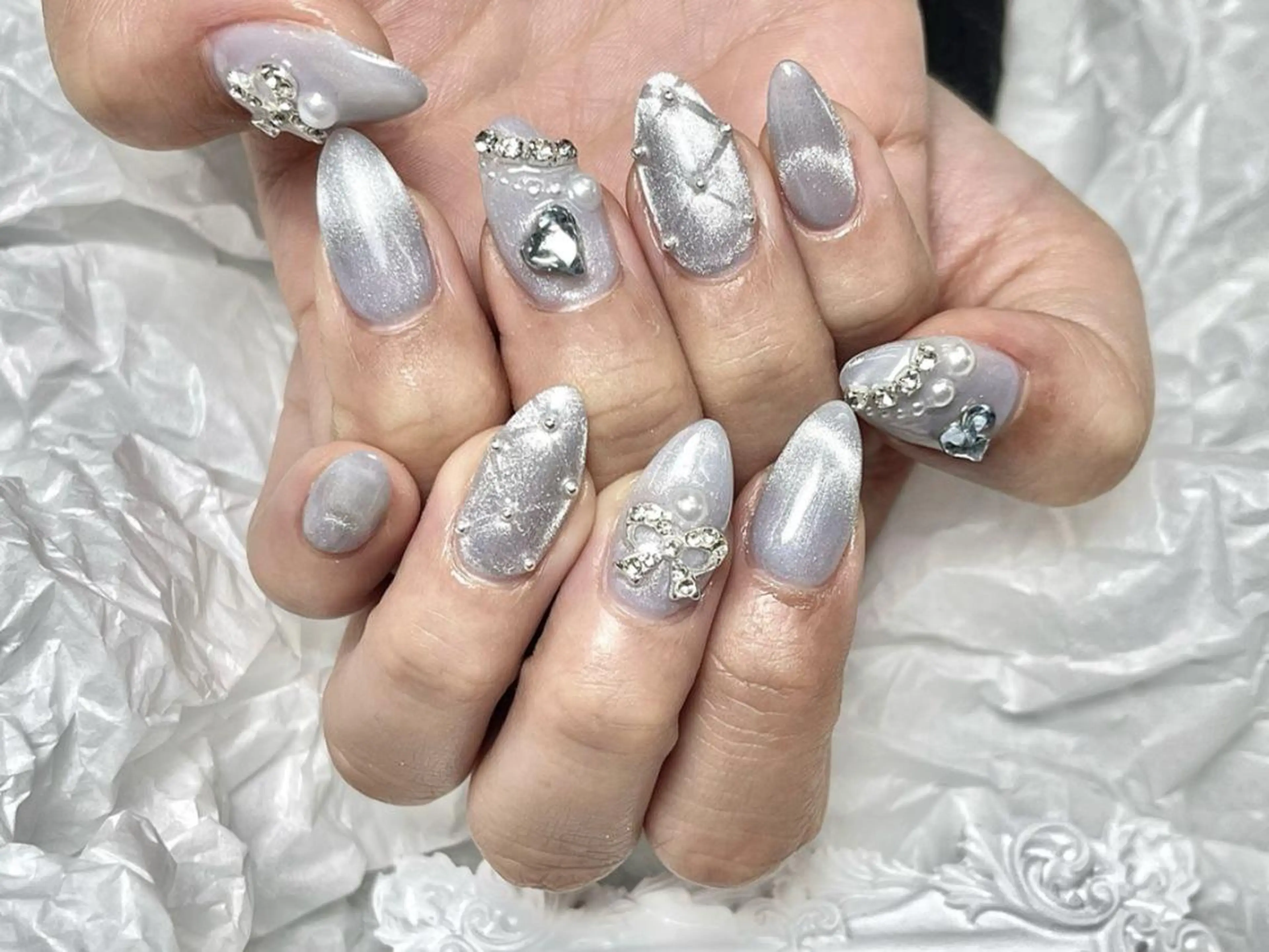 メンズ ネイル アートネイル フレンチネイル ジェルネイル キラキラネイル パラジェル Bloom kabukiのネイルデザイン