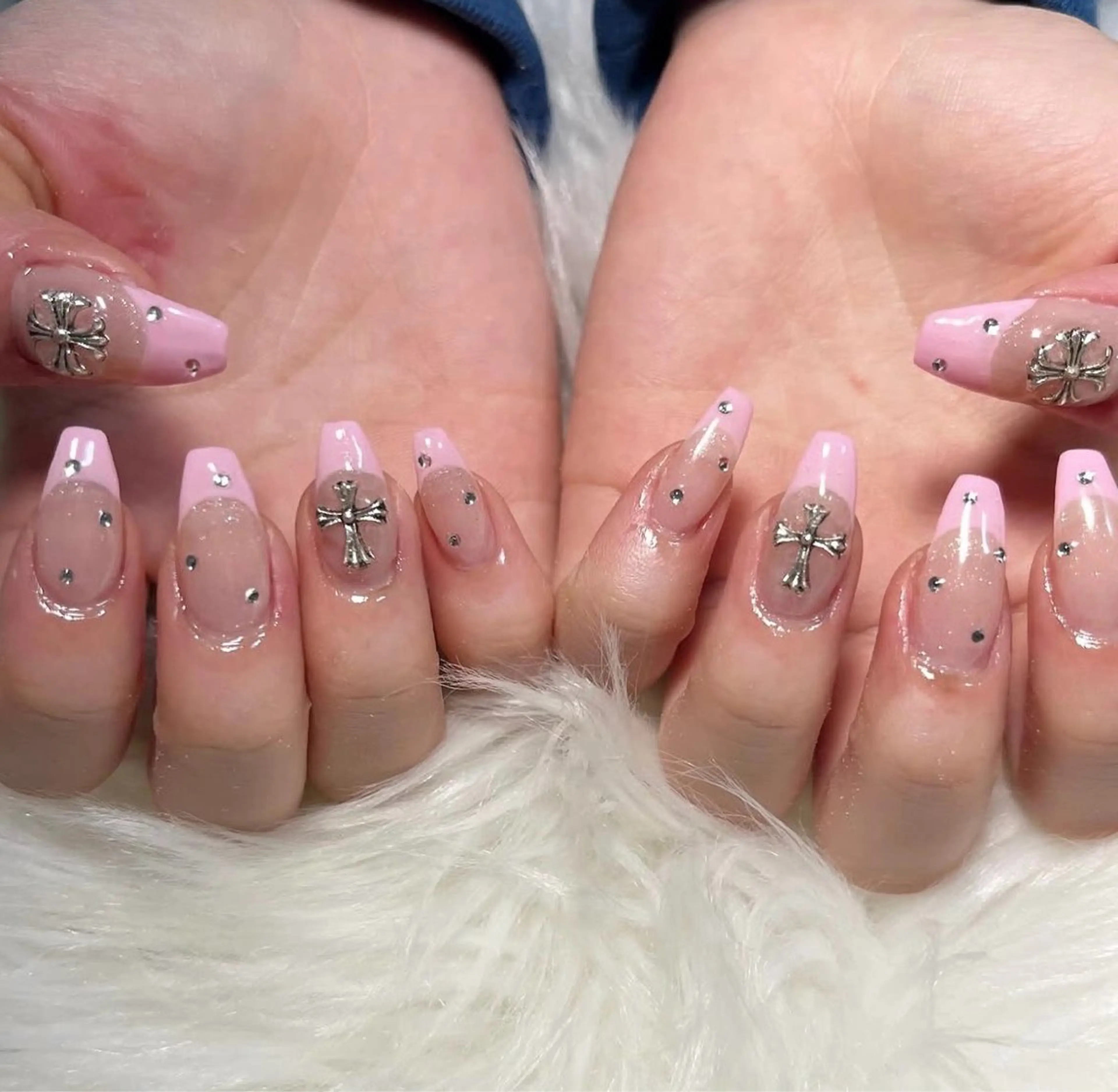 ネイル ハンドネイル Rureri .のネイルデザイン